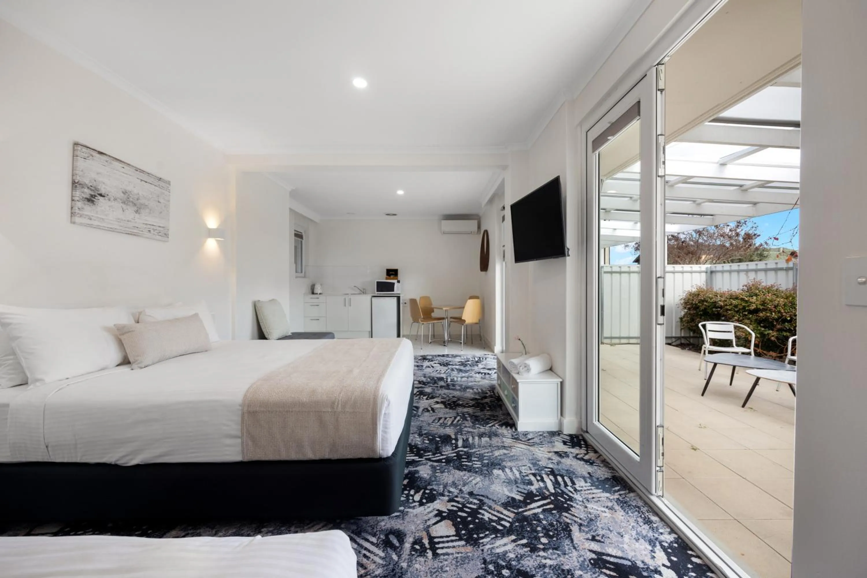 Bed in Best Western Adelaide Airport