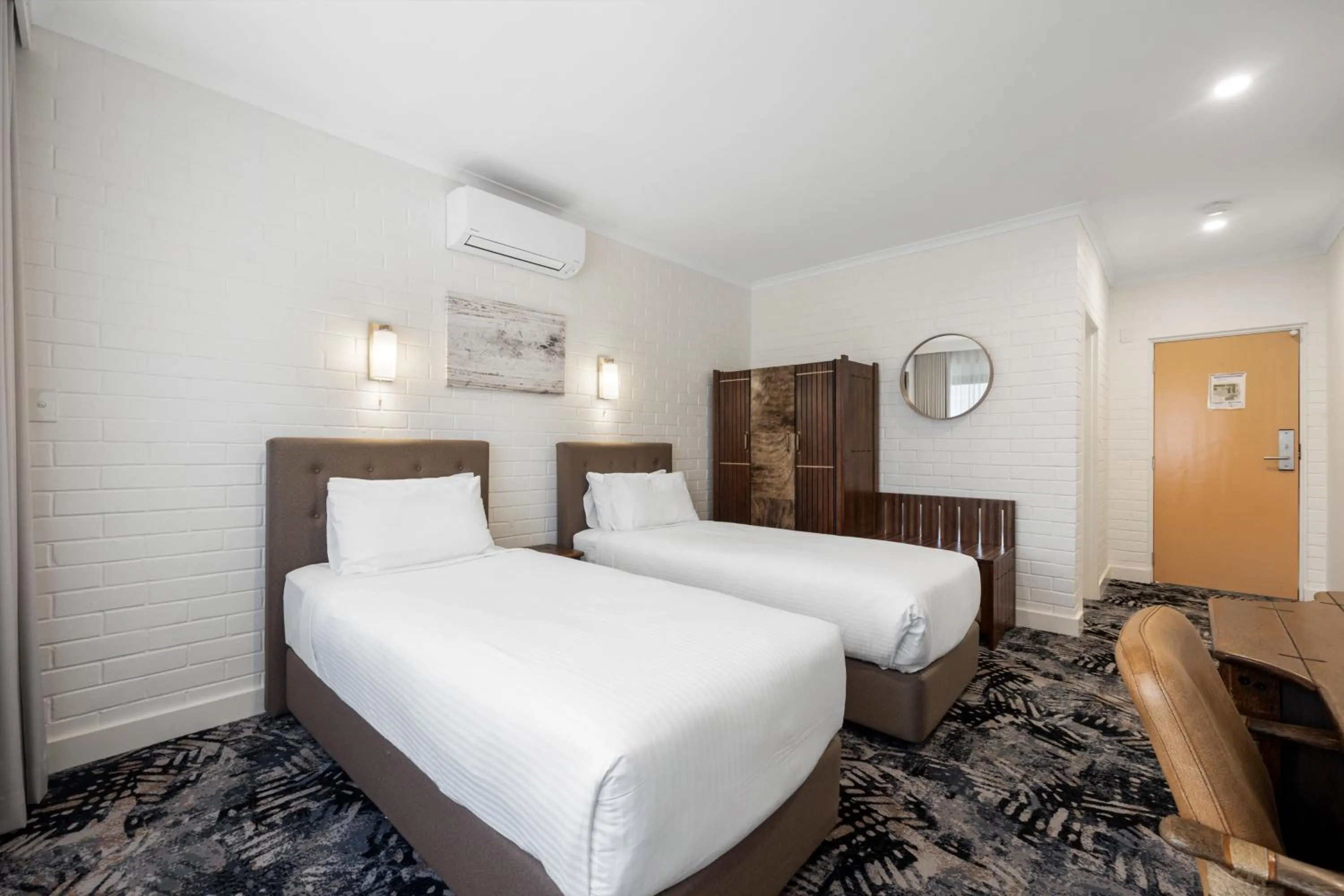 Bed in Best Western Adelaide Airport