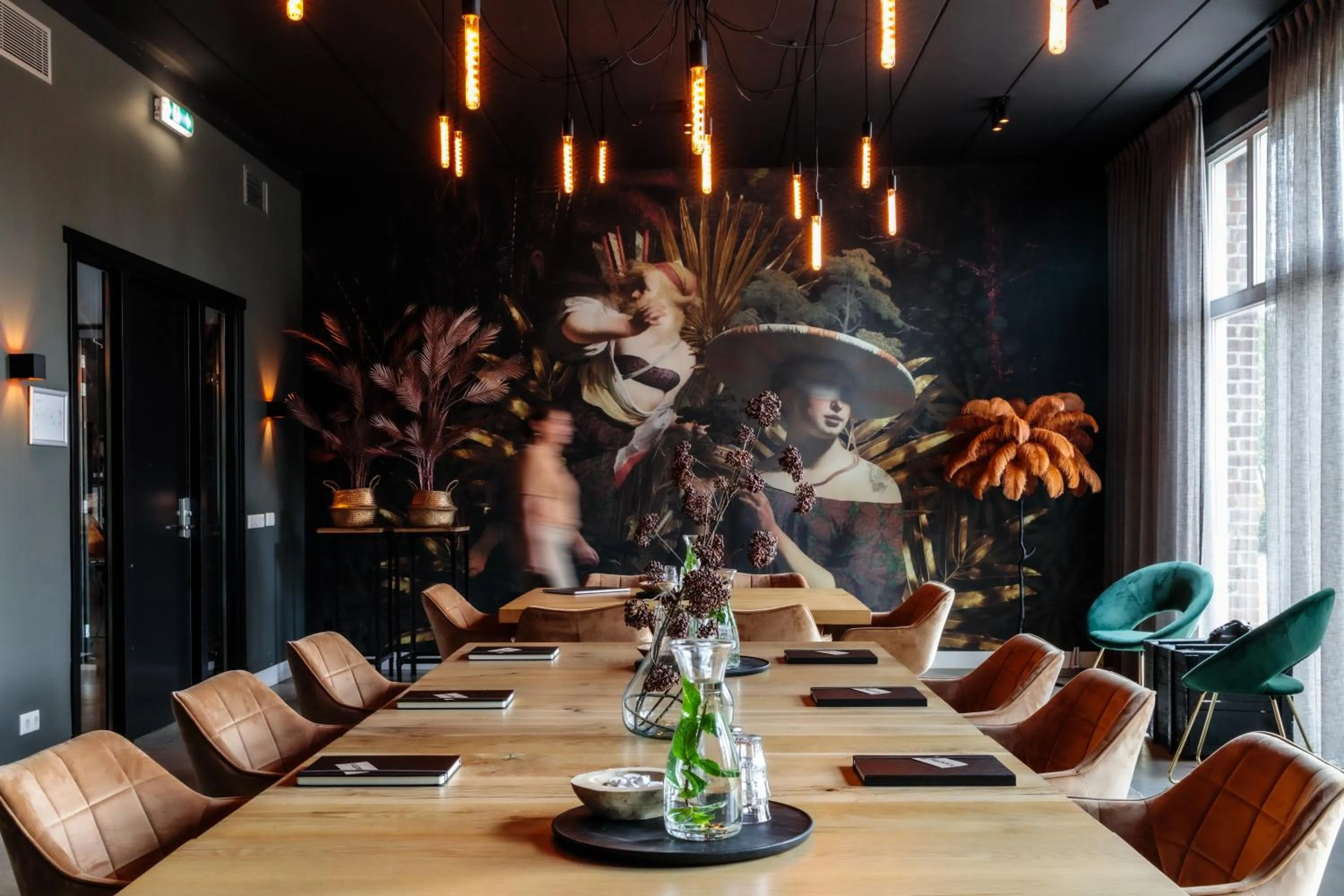 Communal lounge/ TV room in KASerne Boutique Hotel