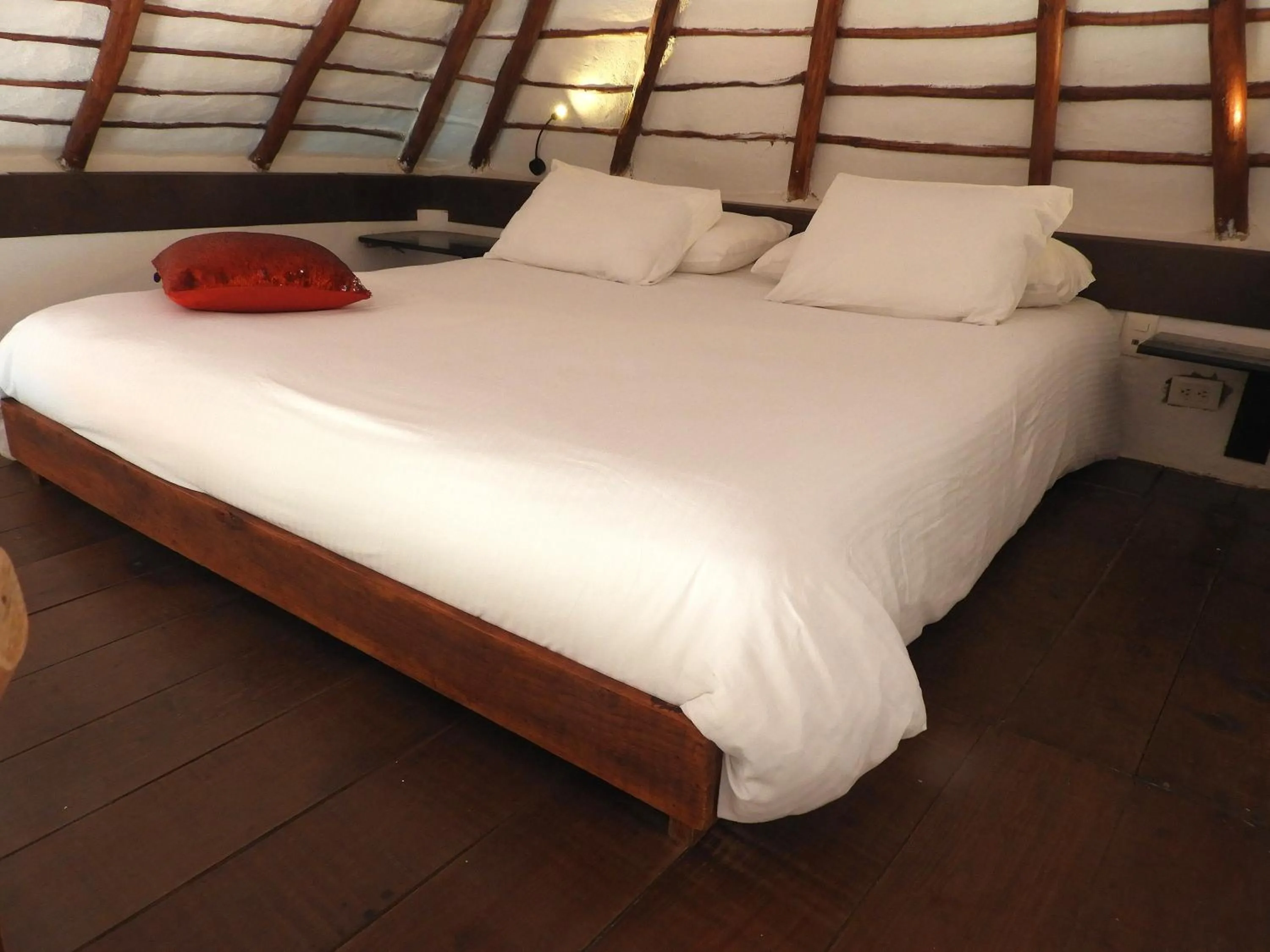 Bed in Kinbe Hotel Boutique