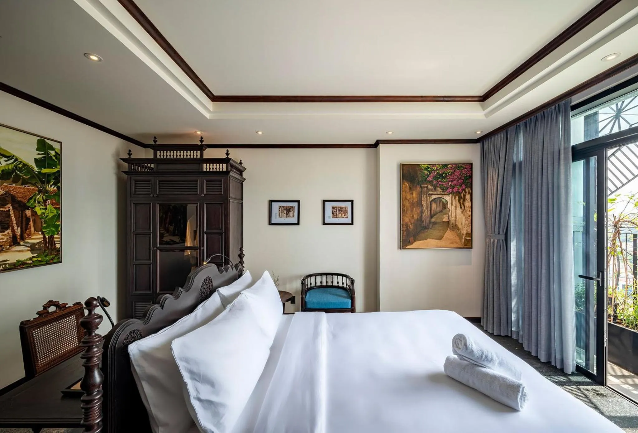 Photo of the whole room, Bed in Amanaki Thao Dien