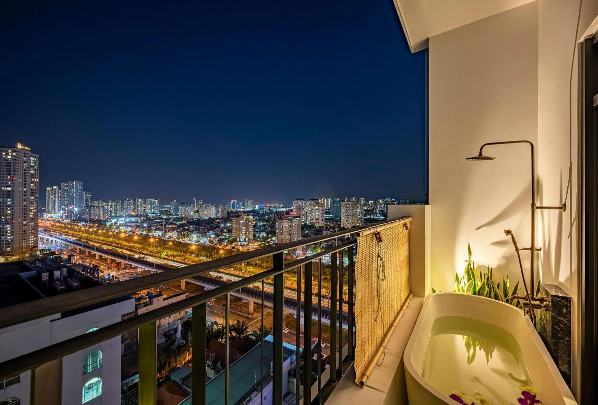 Night in Amanaki Thao Dien