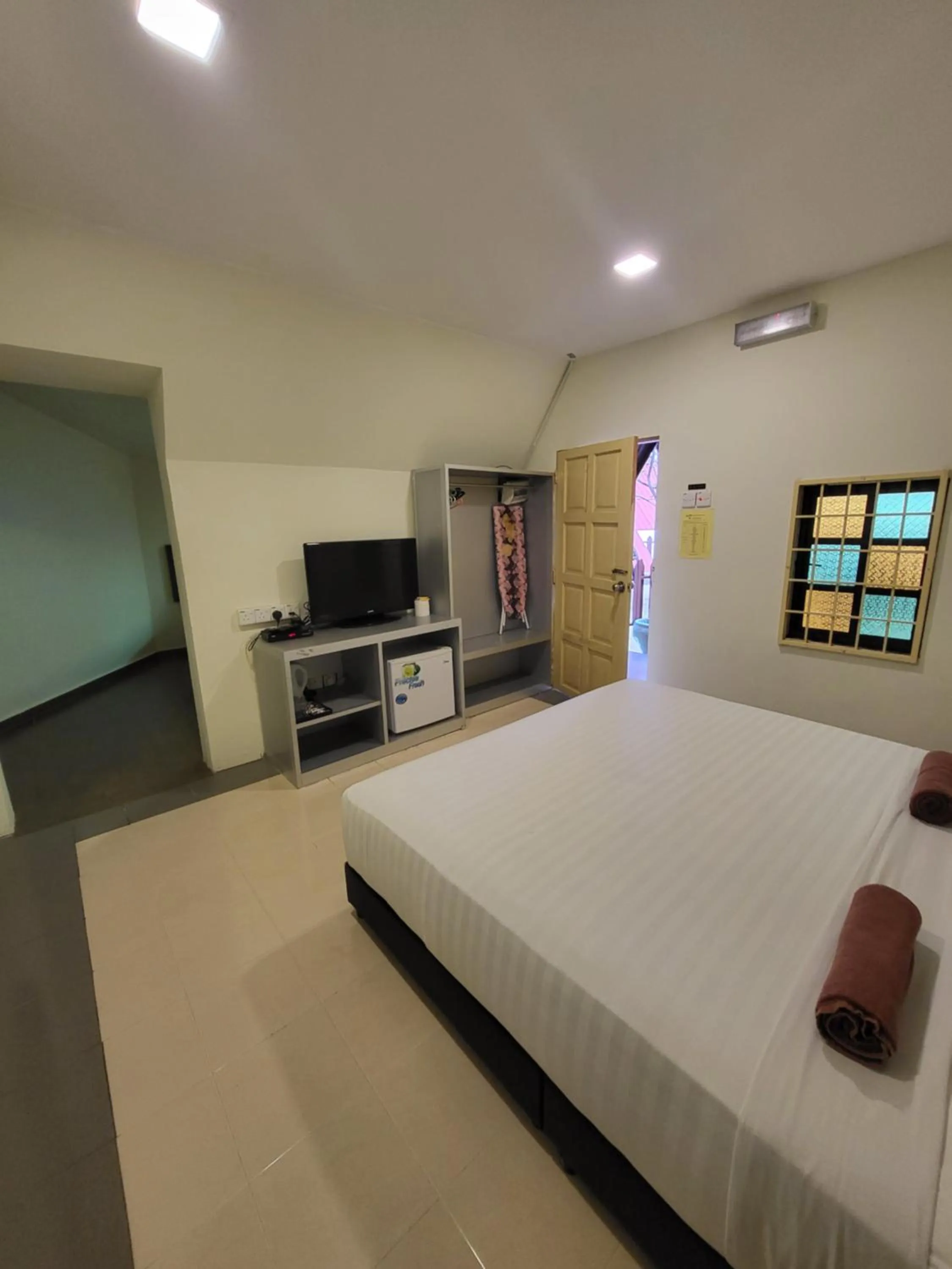 Photo of the whole room, Bed in Sandy Beach Resort By Casa Loma