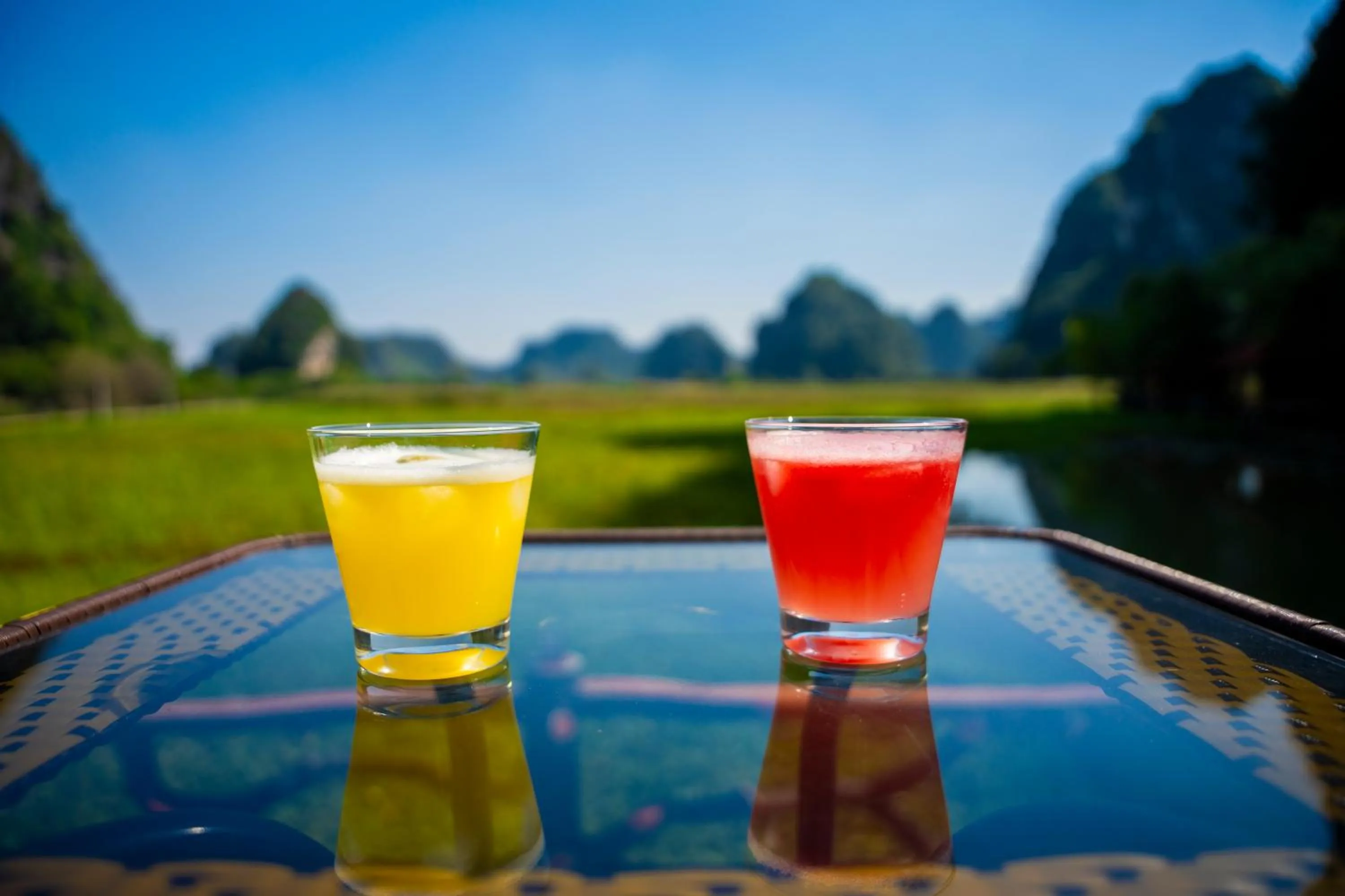 Restaurant/places to eat in Lotus Field Homestay