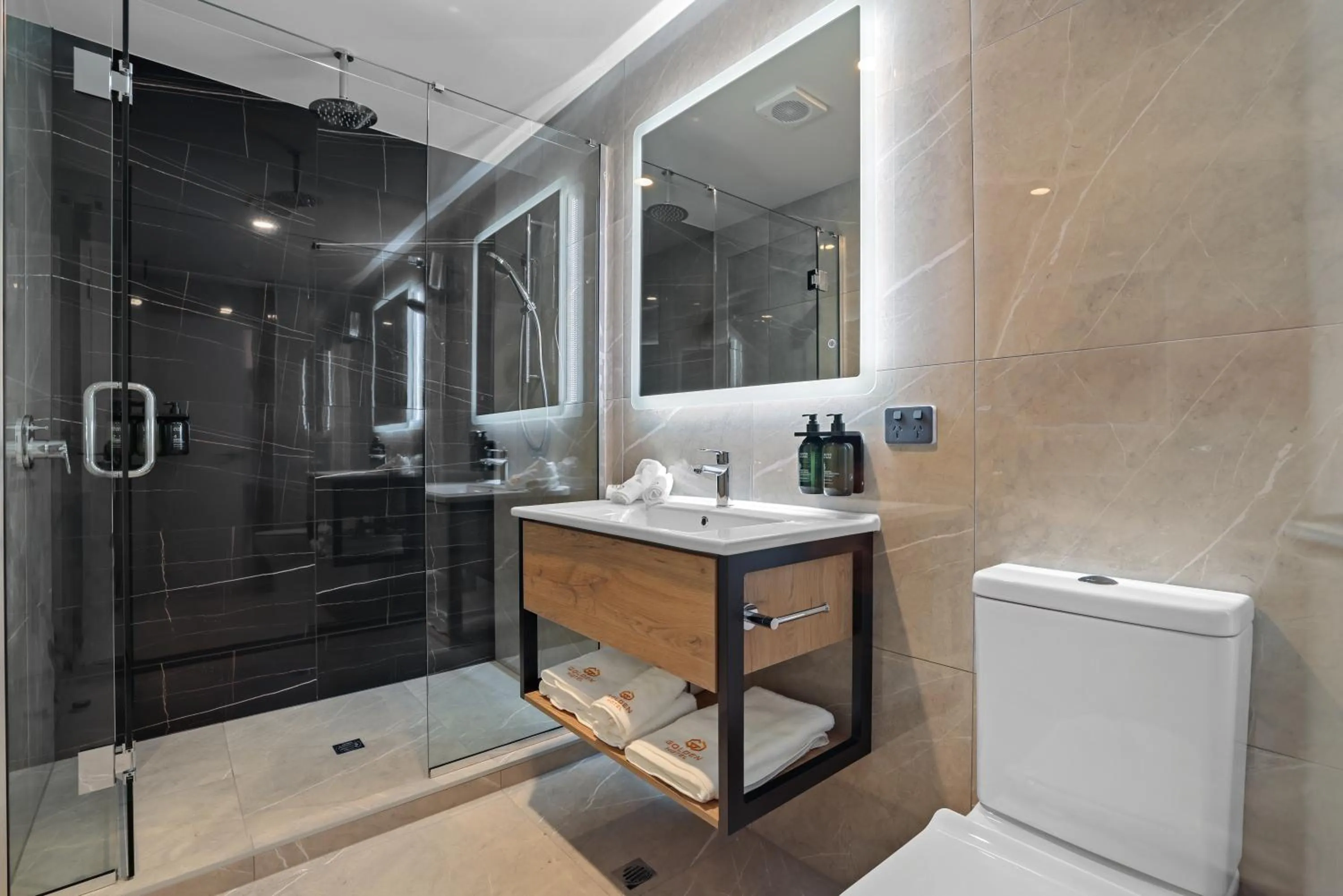 Bathroom in Golden Hotel