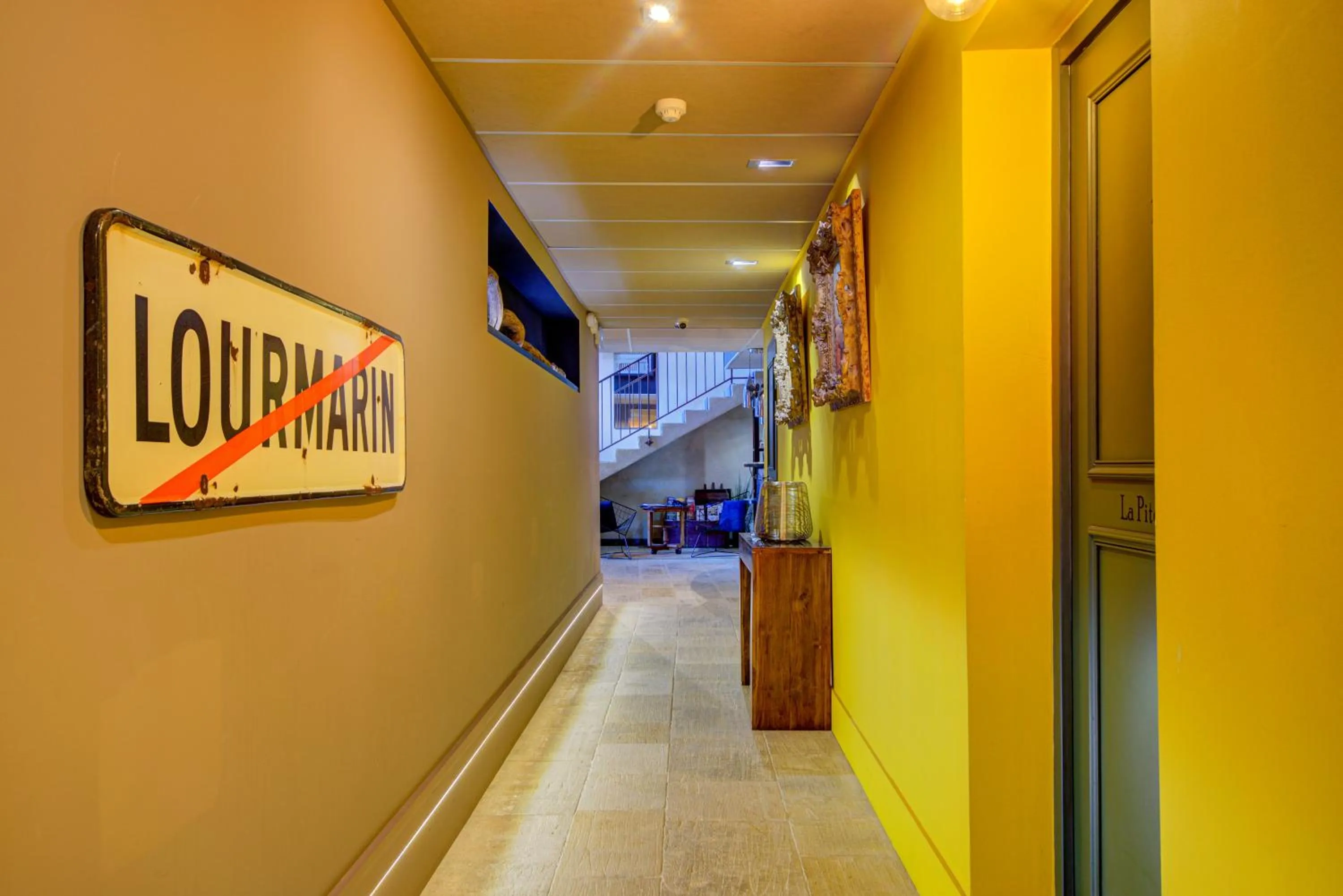 Property building in Hotel Bastide & SPA - Villa de Lourmarin