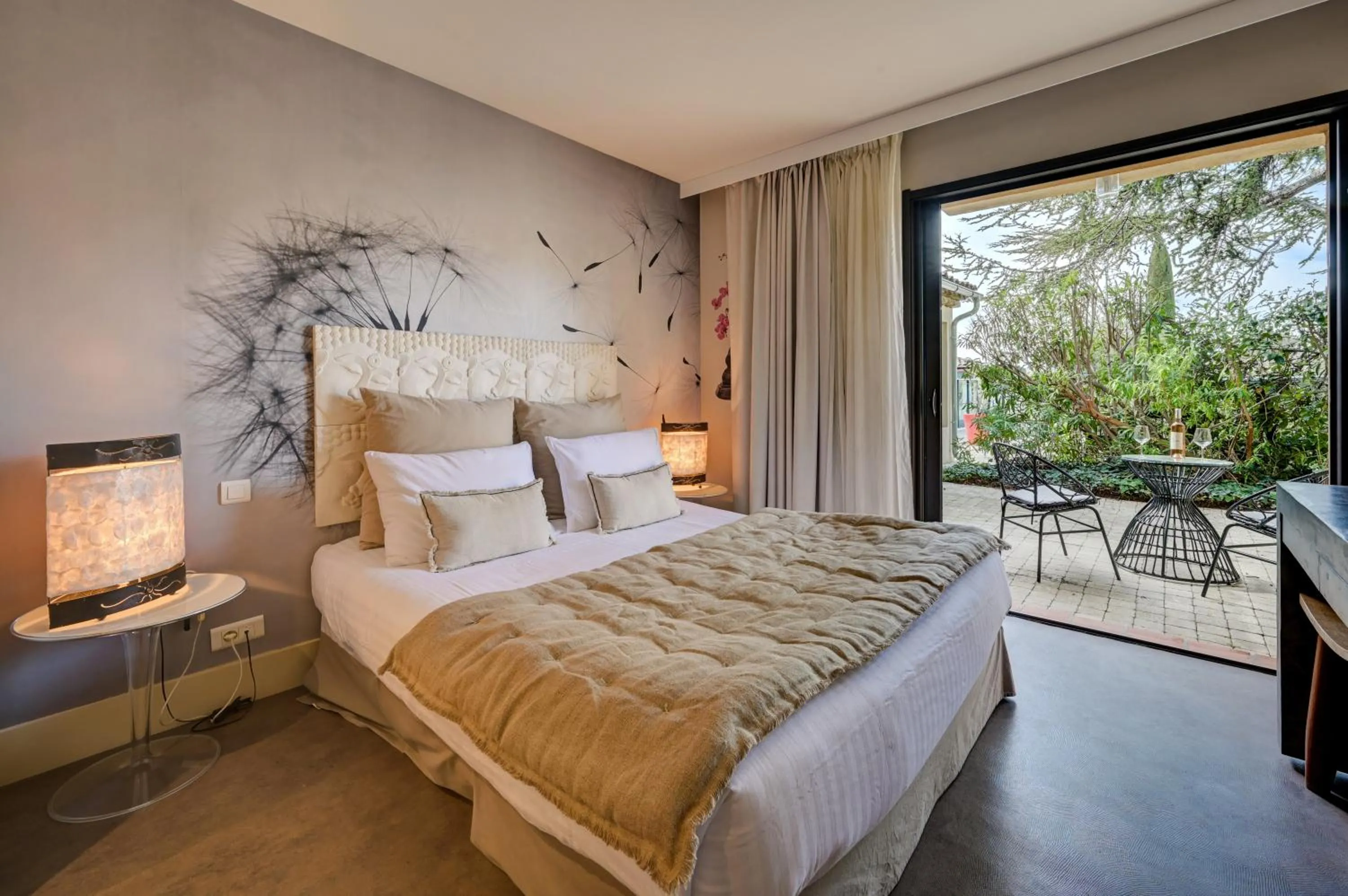 Bed in Hotel Bastide & SPA - Villa de Lourmarin