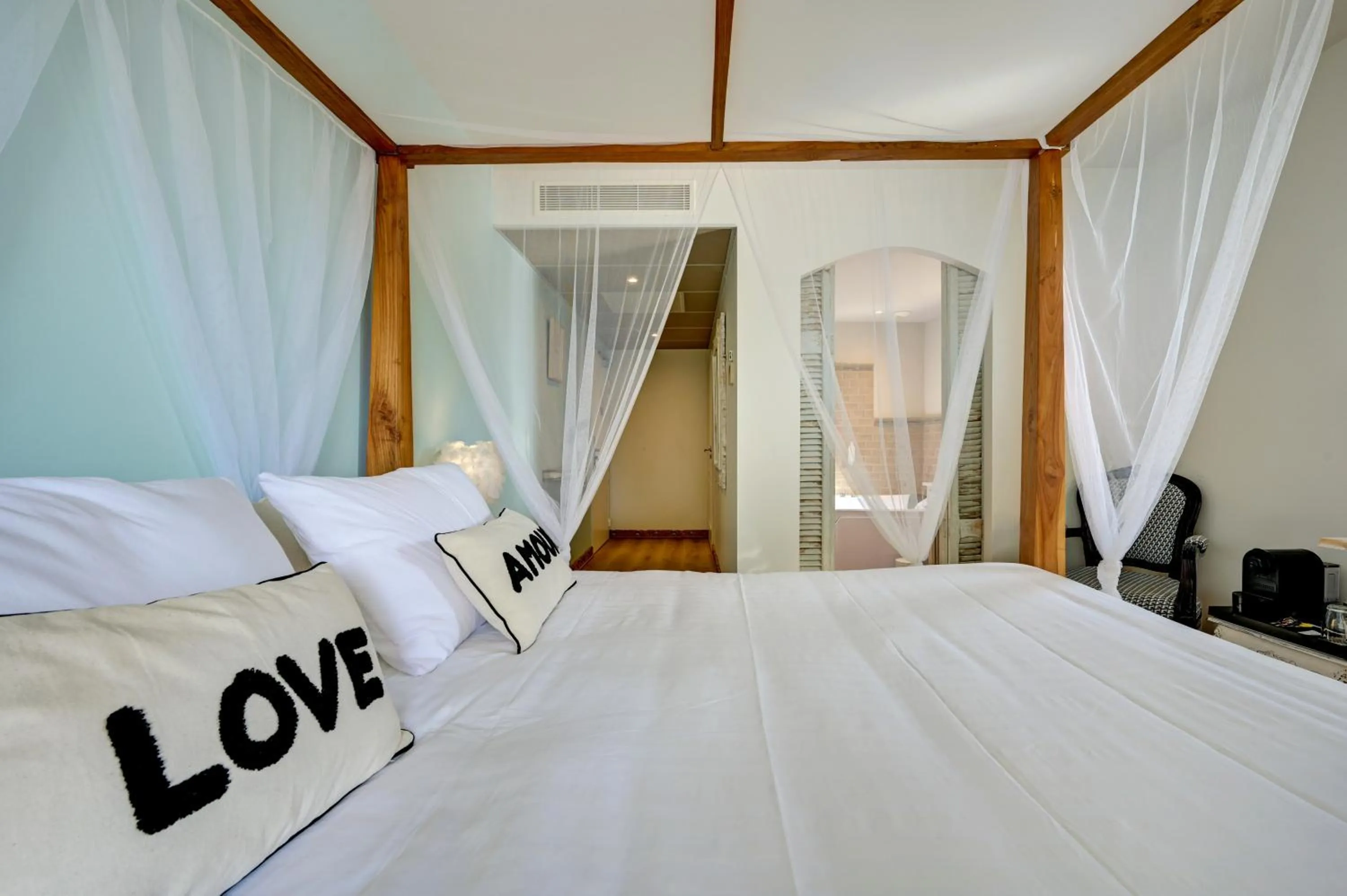 Bed in Hotel Bastide & SPA - Villa de Lourmarin