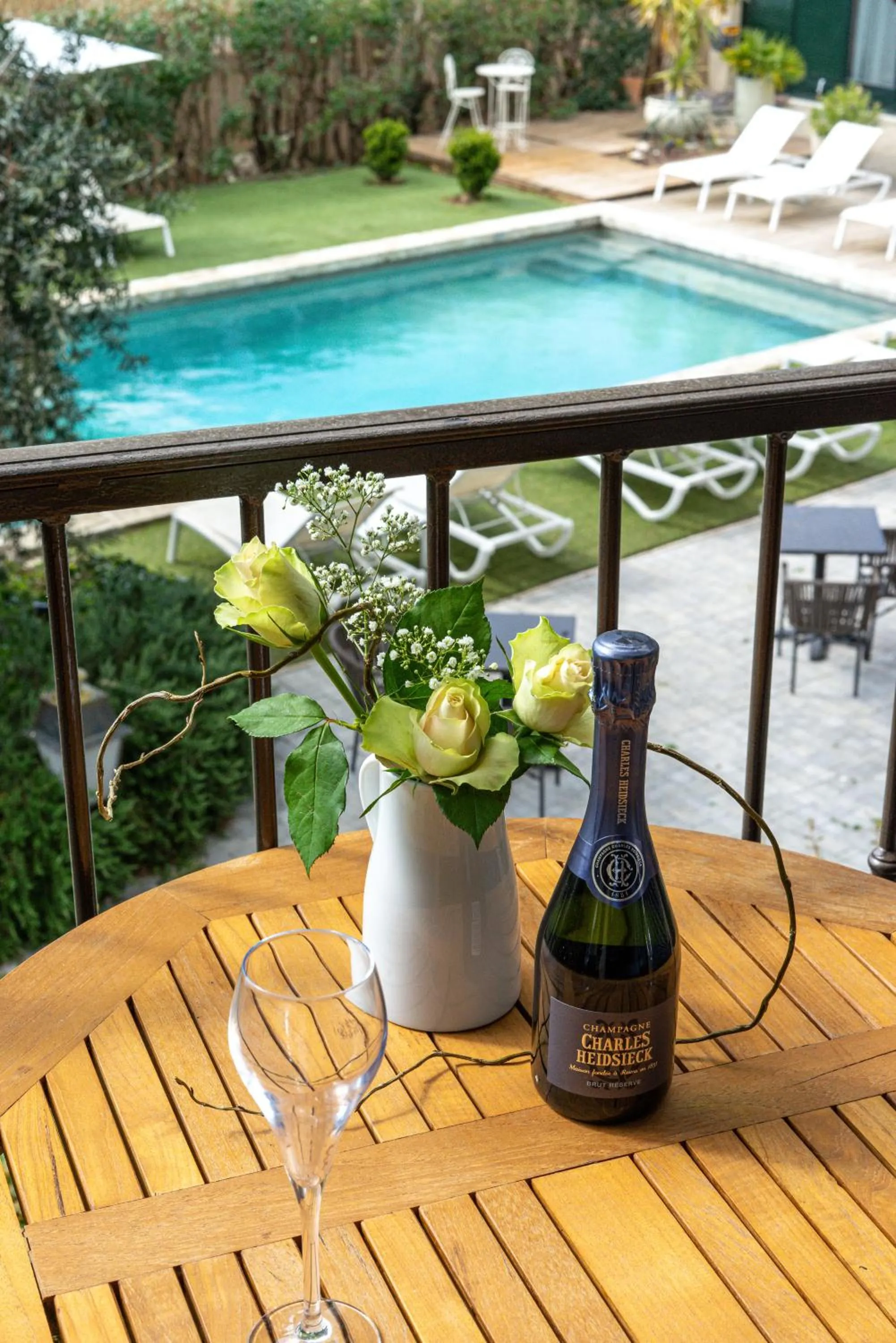 Patio in Hotel Bastide & SPA - Villa de Lourmarin