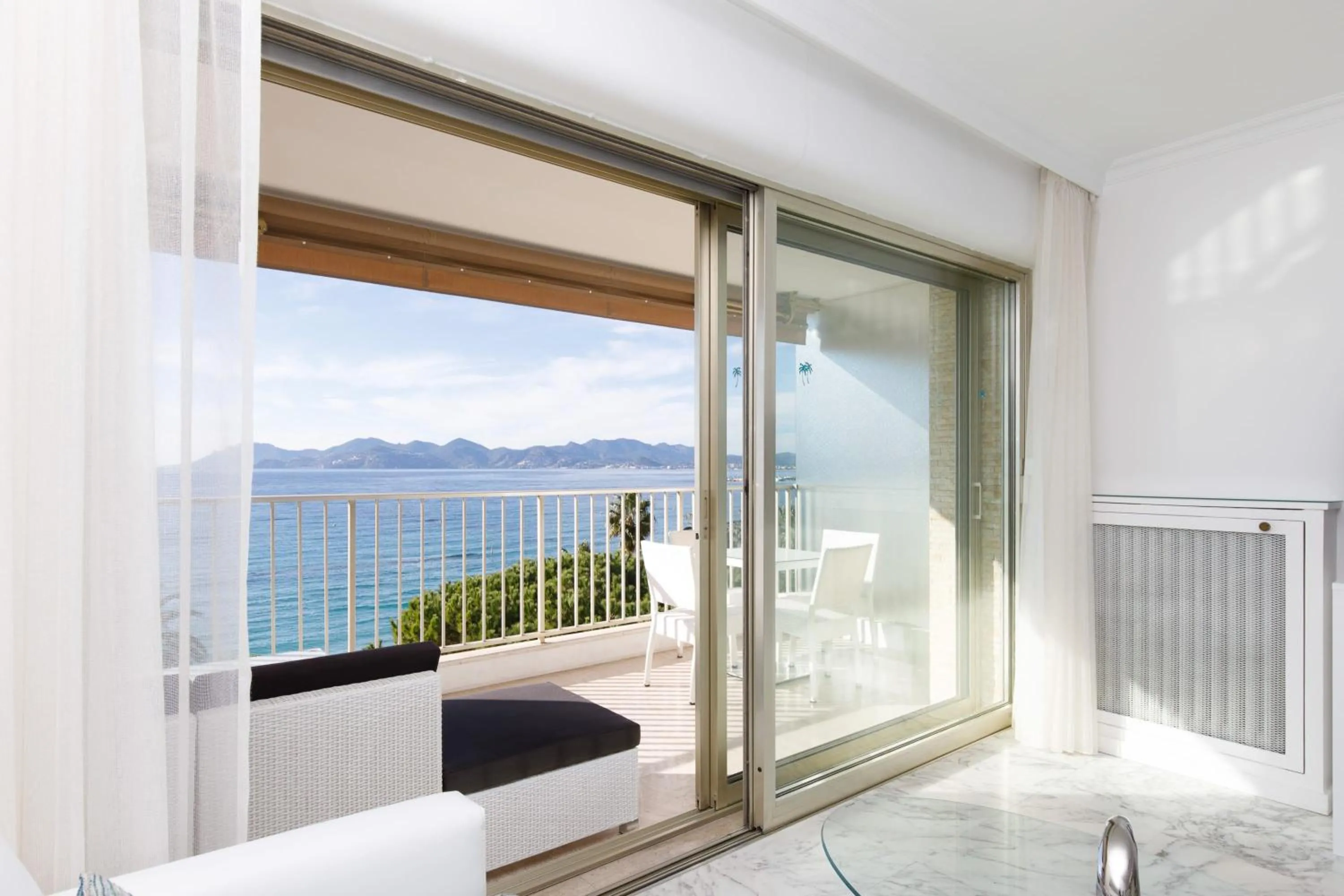 On La Croisette deluxe 2 bedrooms 2 baths