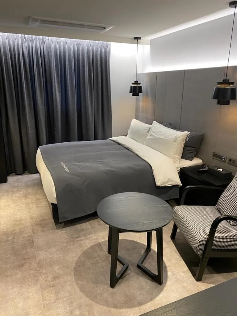 Bed in Anseong City Hotel