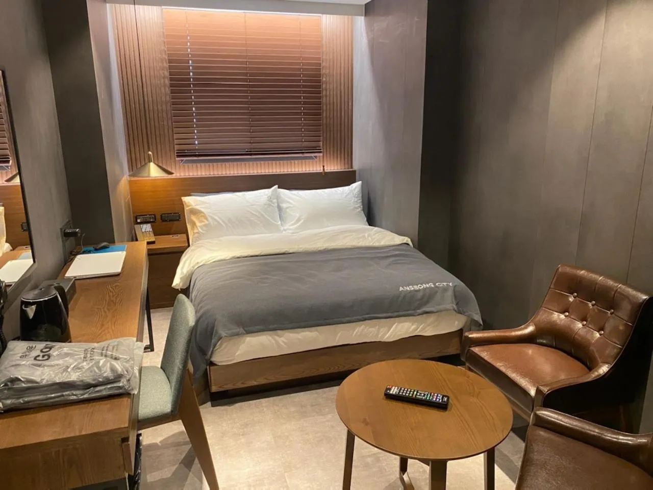 Bed in Anseong City Hotel