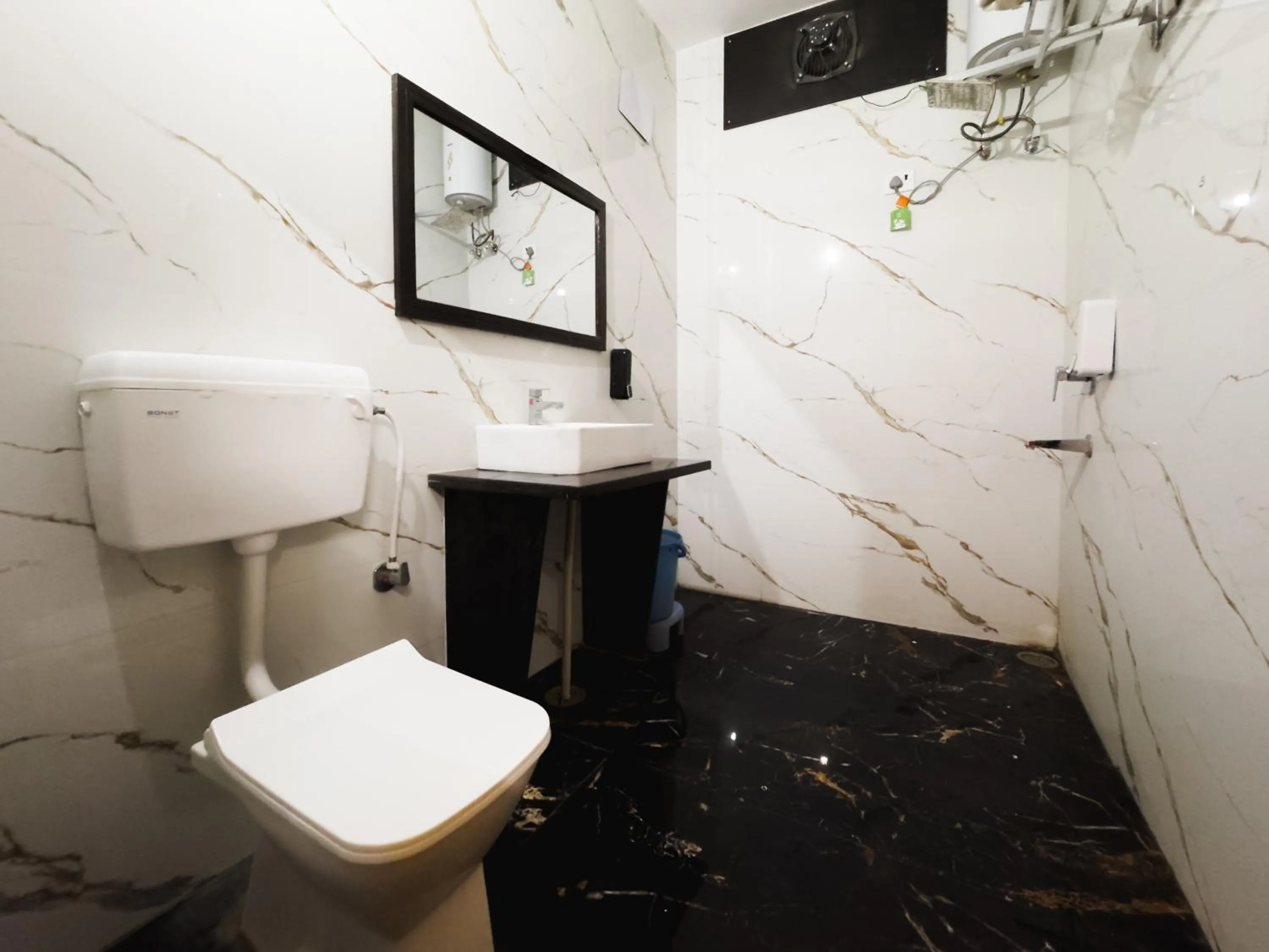 Bathroom in Hotel Prince-Near Jaisalmer Fort