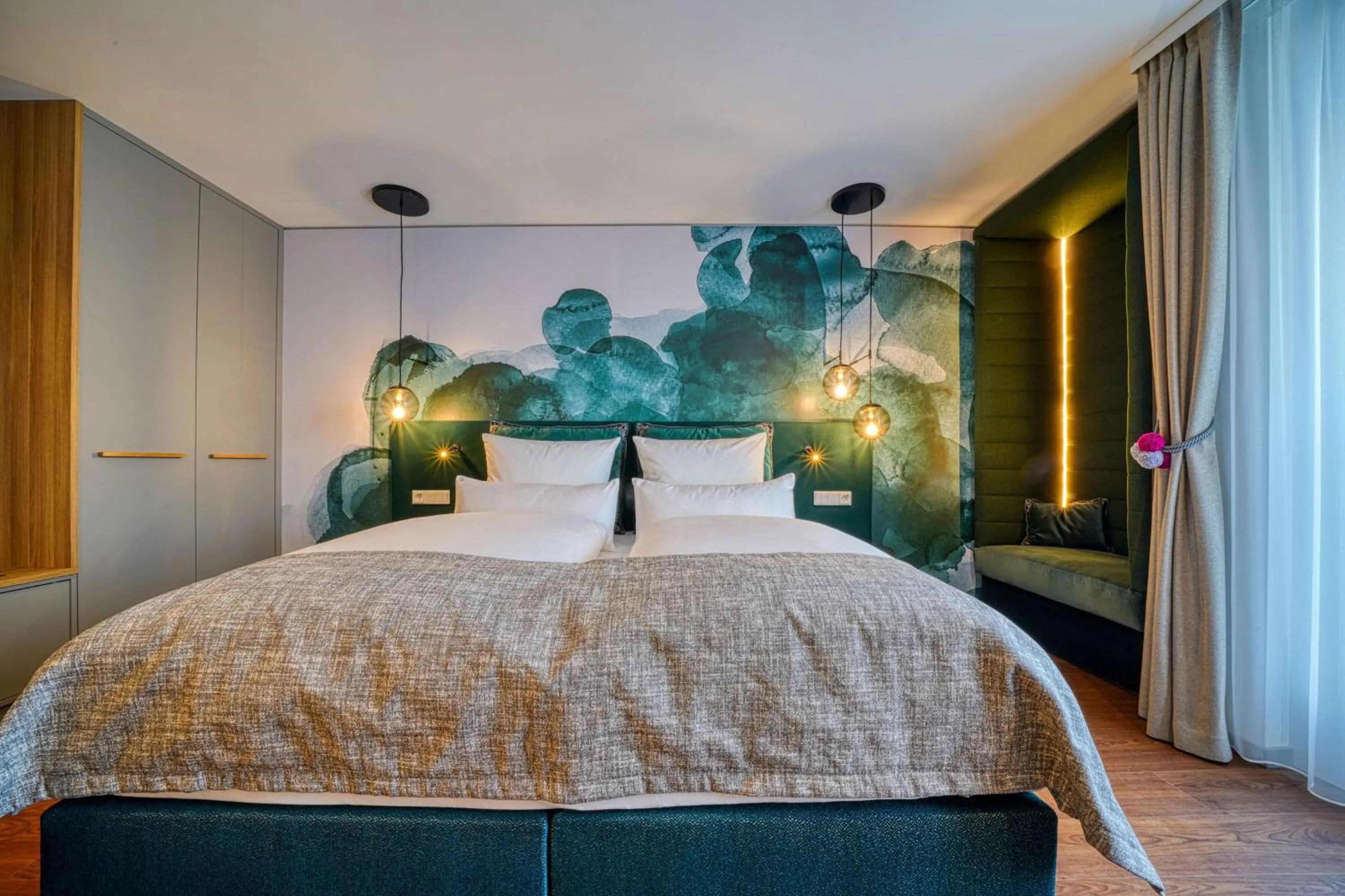 Photo of the whole room, Bed in Vienna House Easy by Wyndham Freiburg City