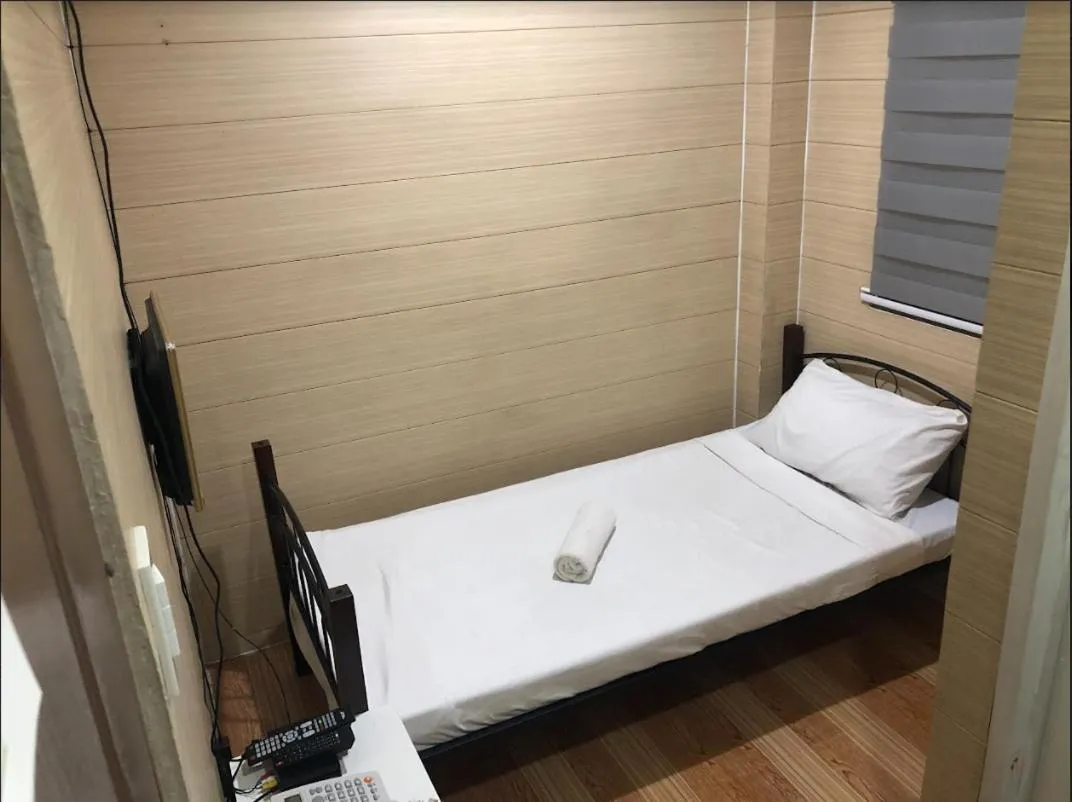 Bed in Maine City Residences Leveriza