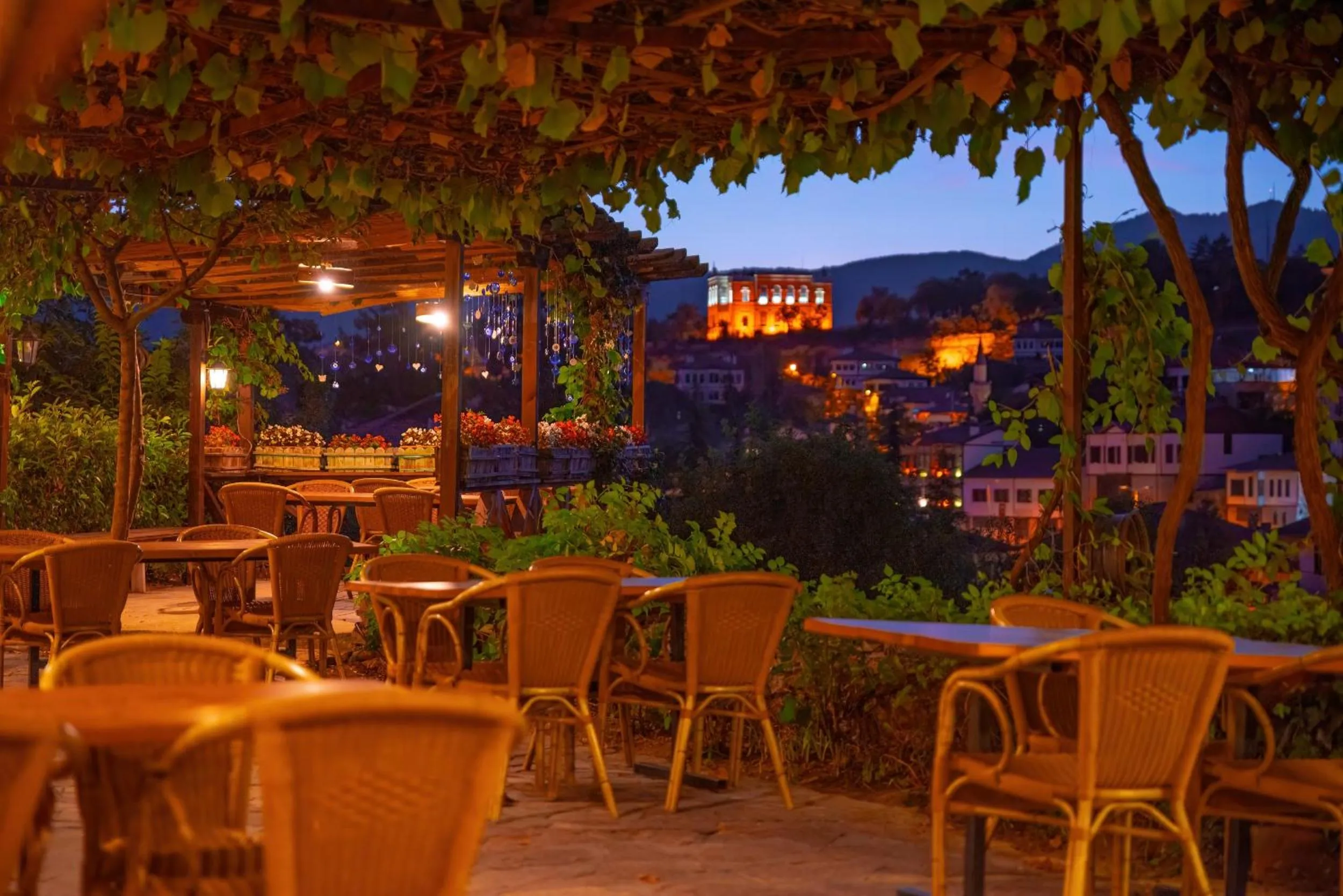 Garden in Cesmeli Konak Corner