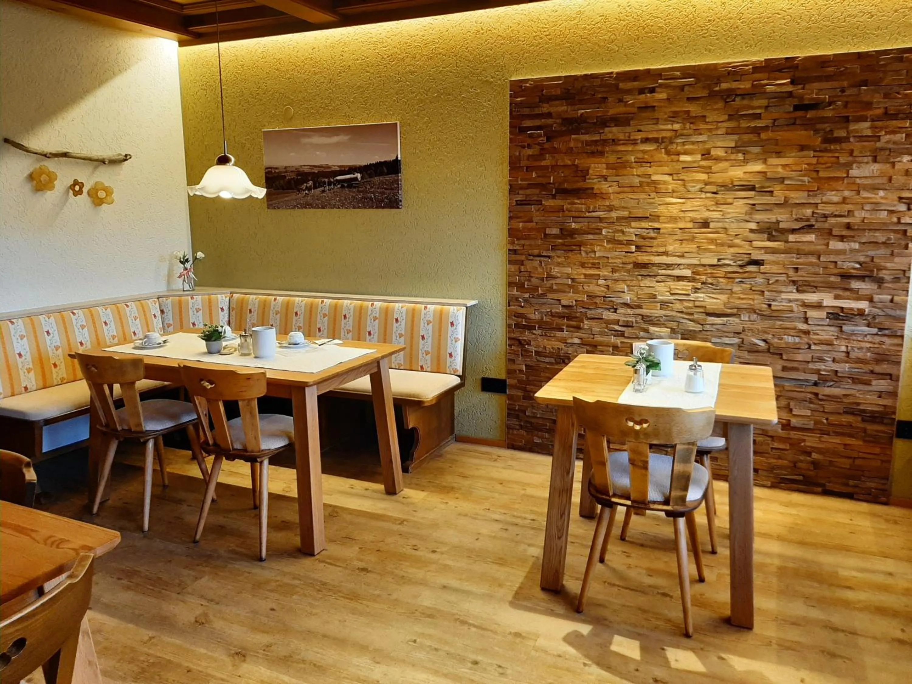 Dining area in Hotel Bergblick