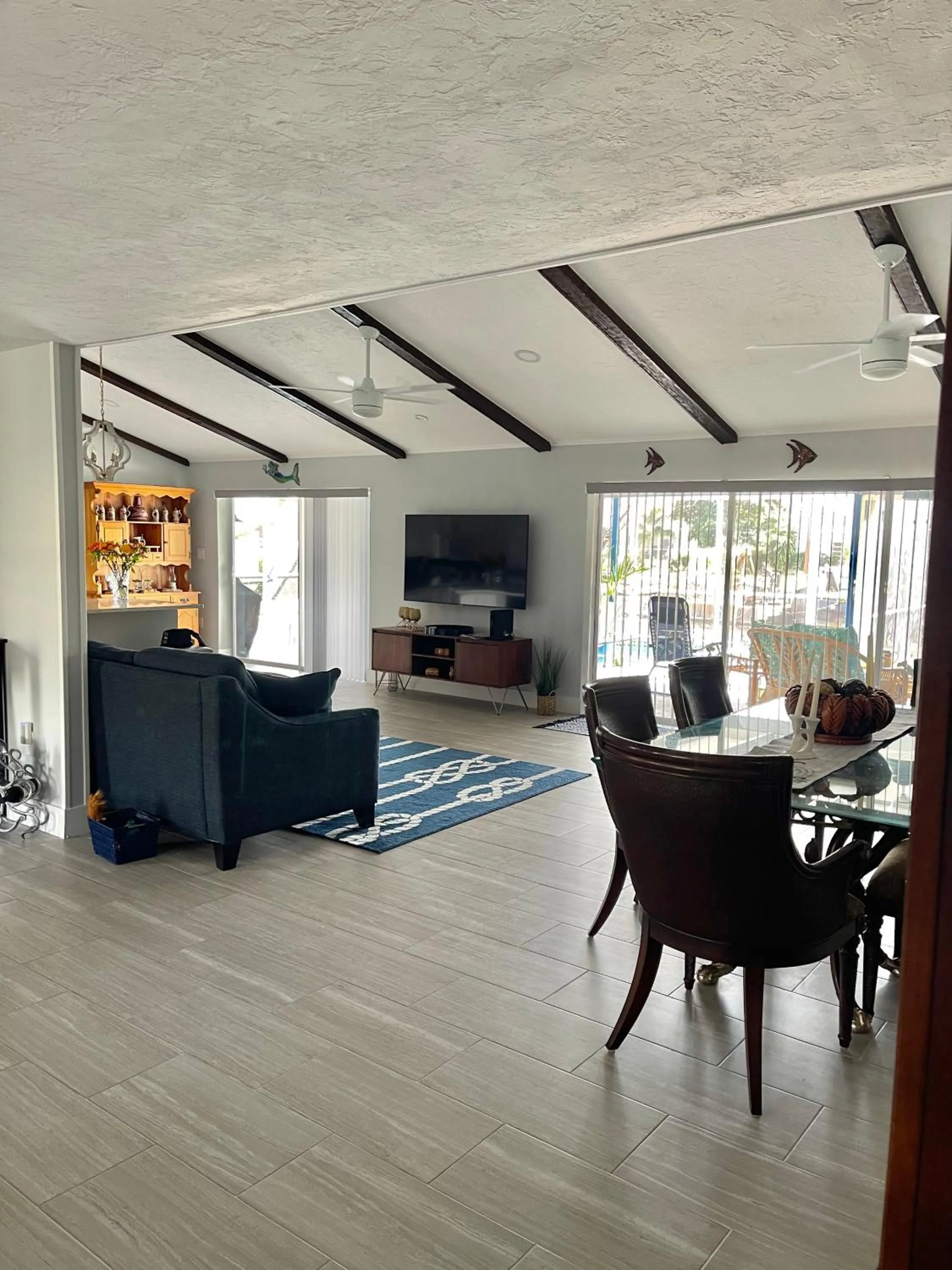 TV and multimedia in Punta Gorda Isles Haven