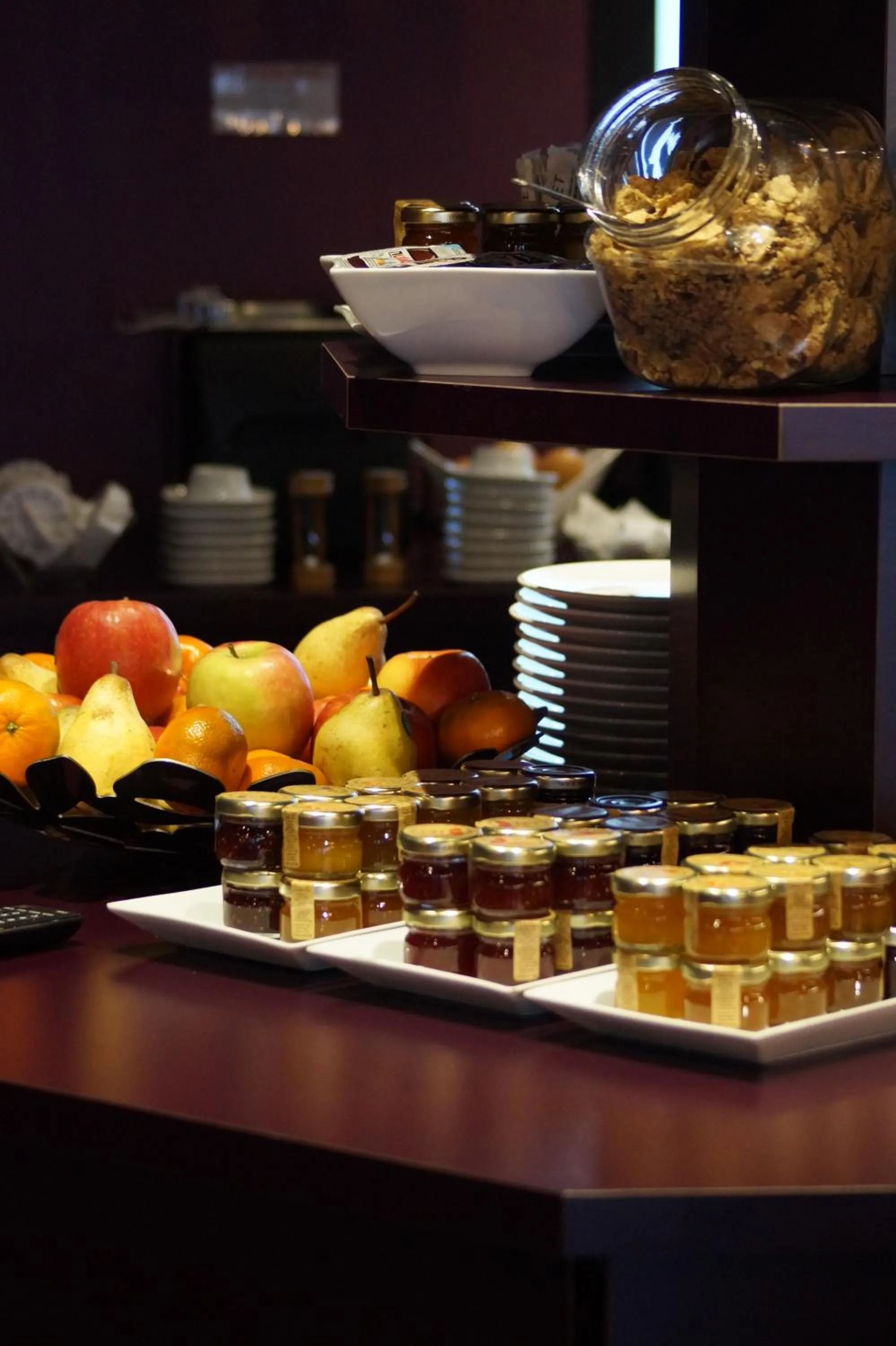 Breakfast in Hôtel Des Quatrans