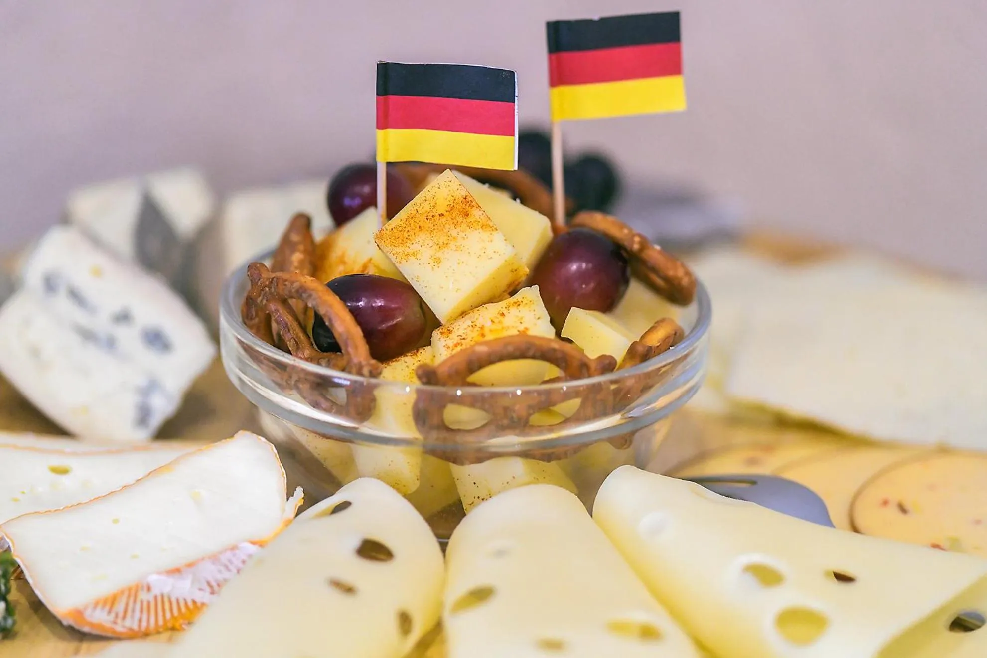 Buffet breakfast in Chalet Raabe