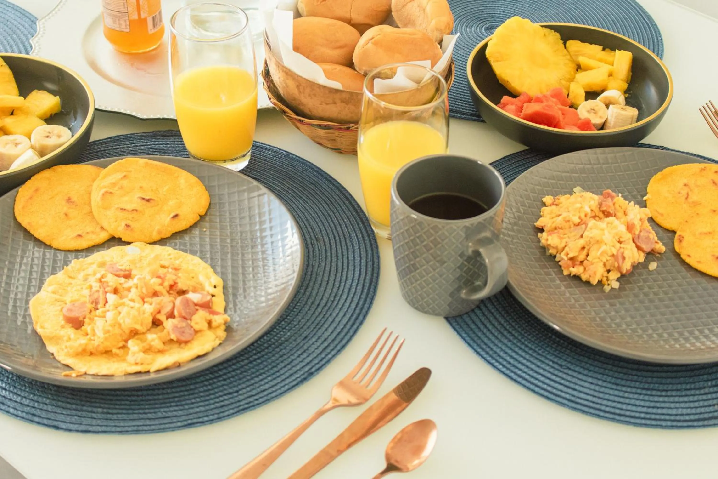 Breakfast in Casa Moraira