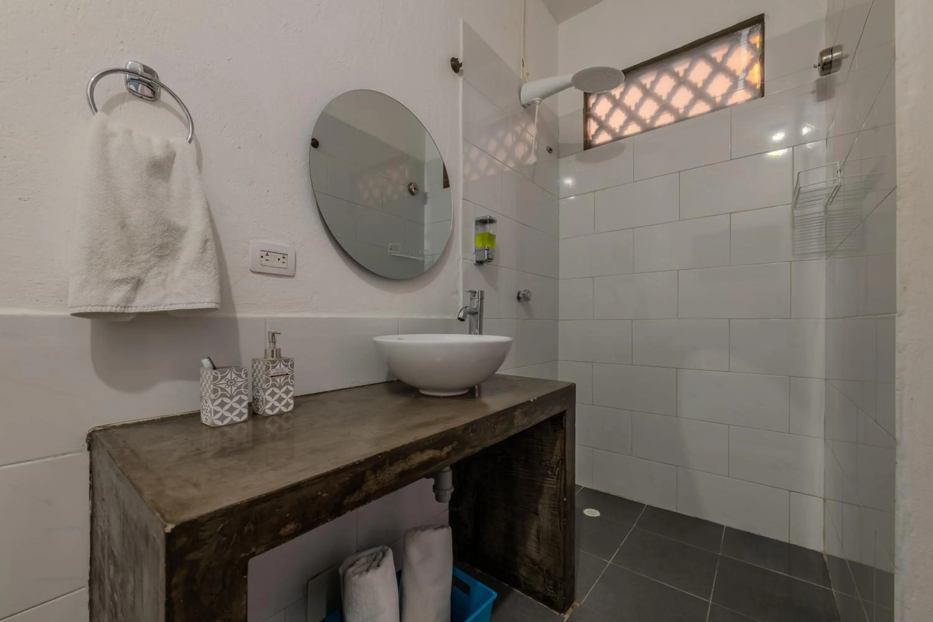 Shower in Casa Moraira