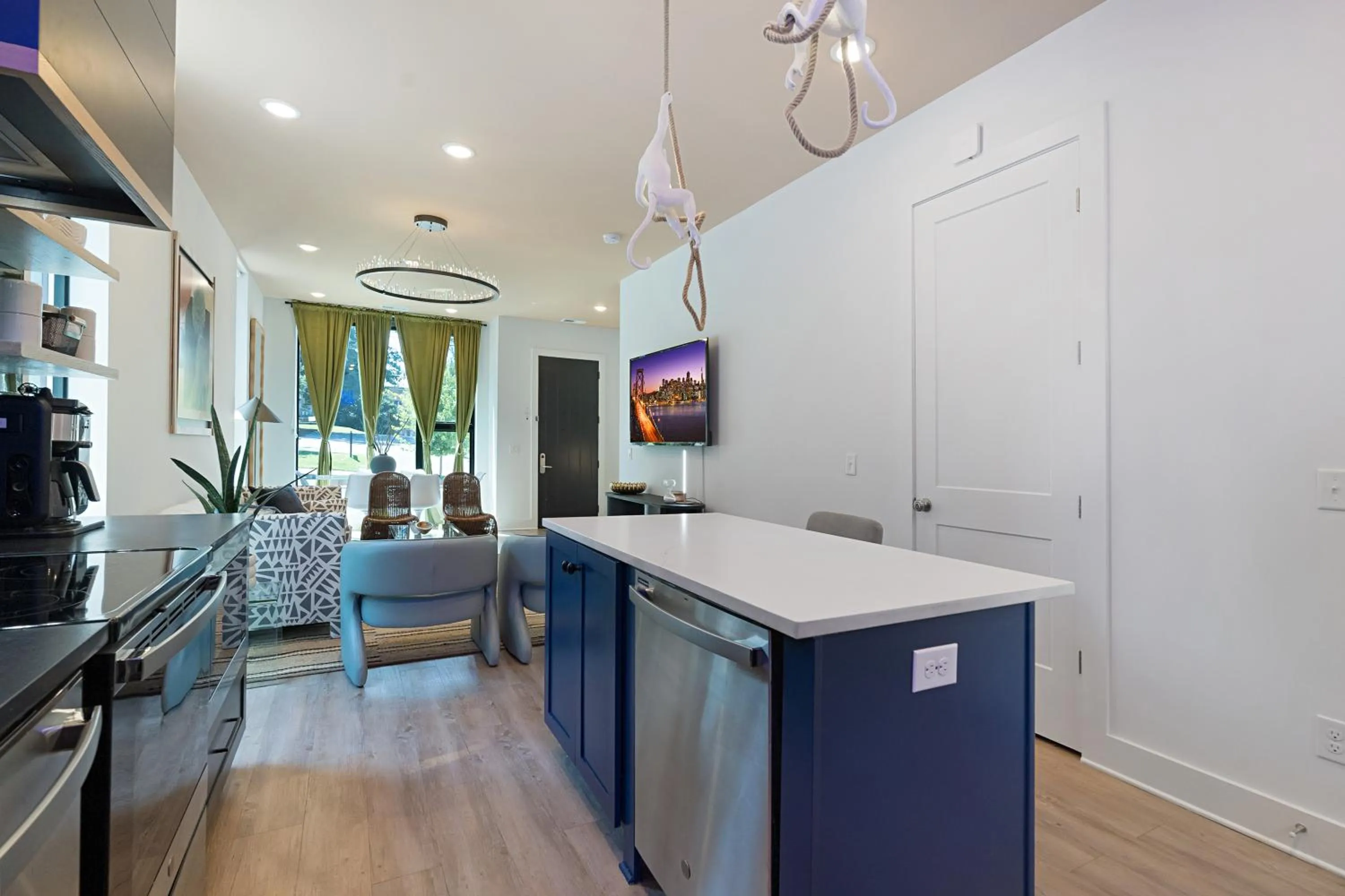 Coffee/tea facilities in Sonder The High Note