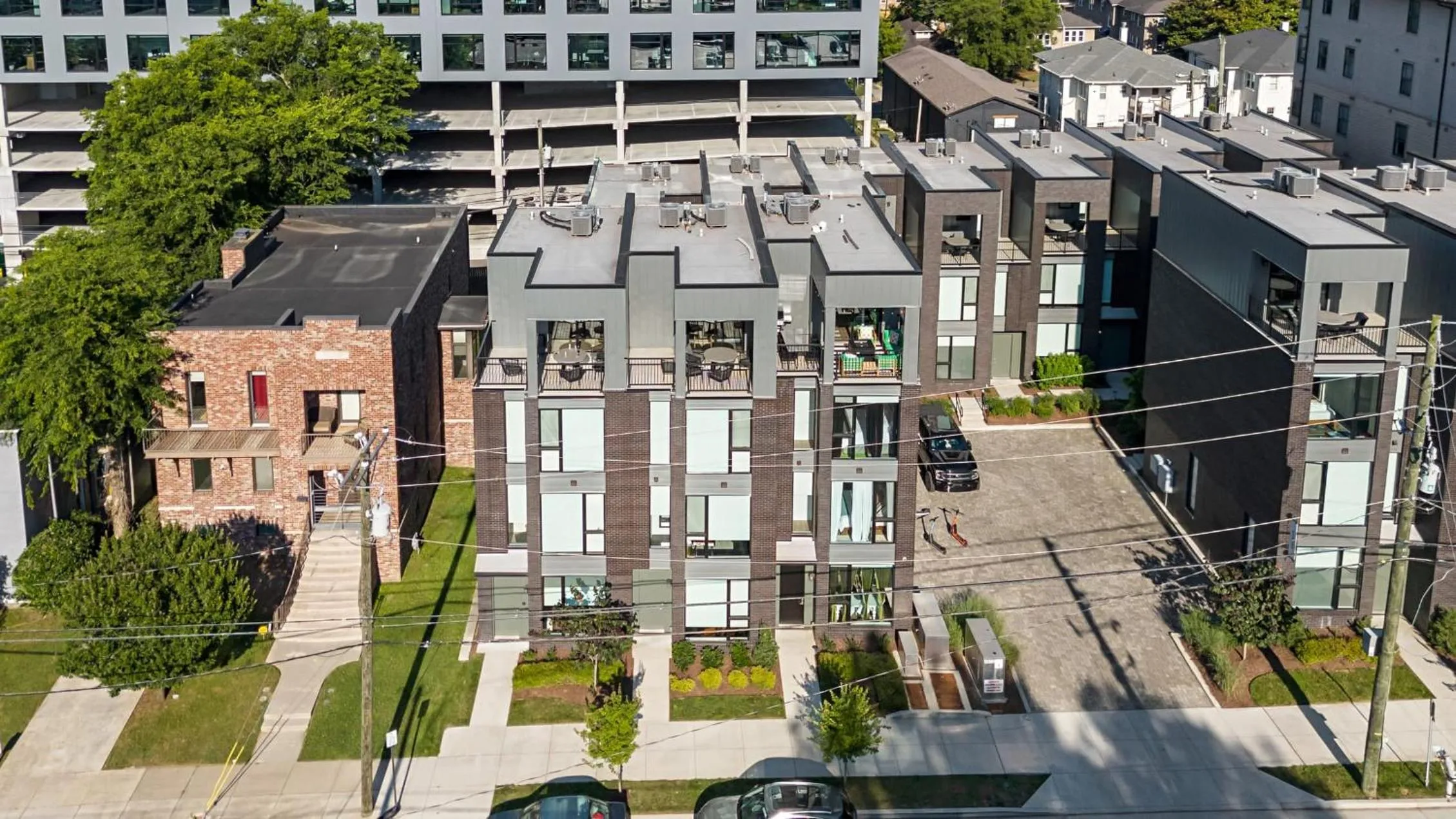 Other in Sonder The High Note