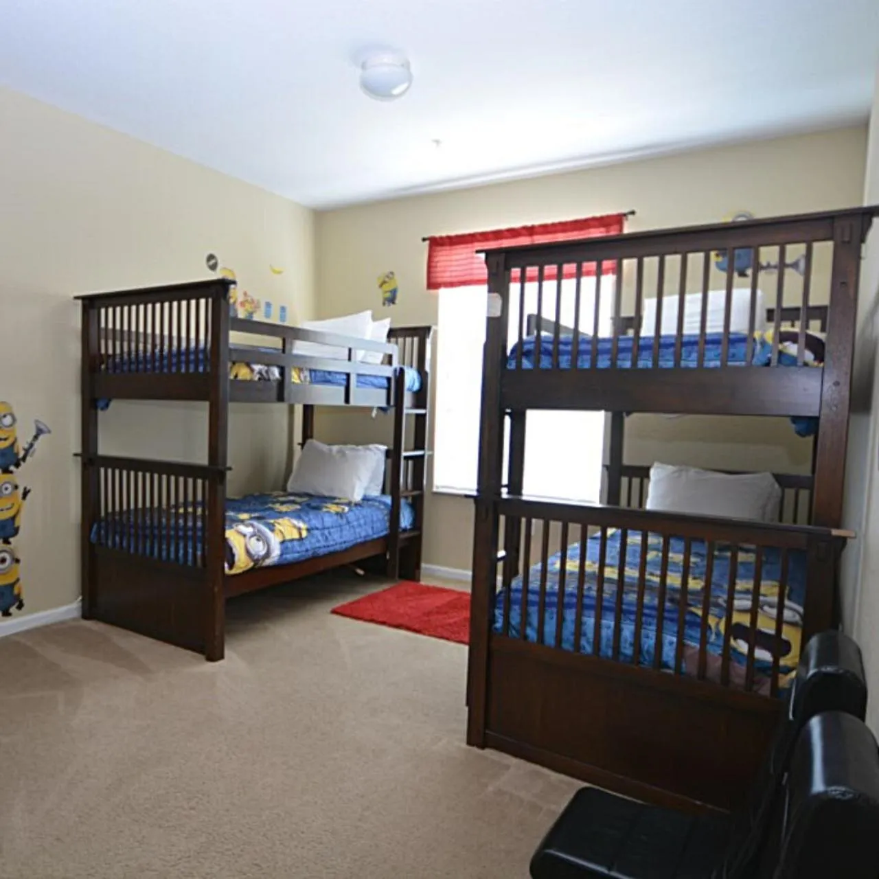 Bedroom, Bed in Condominium Apartment Close to Disney in Orlando Florida