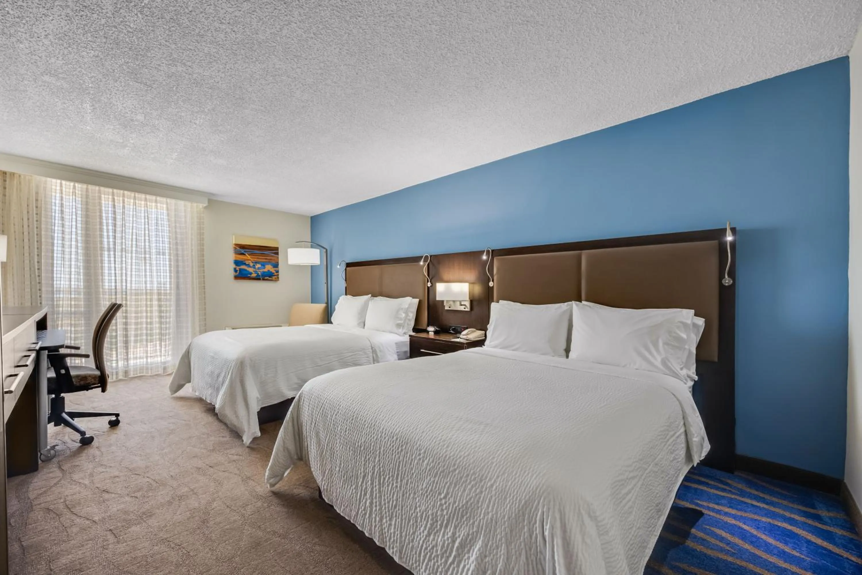 Bed in Holiday Inn Ponce & El Tropical Casino by IHG