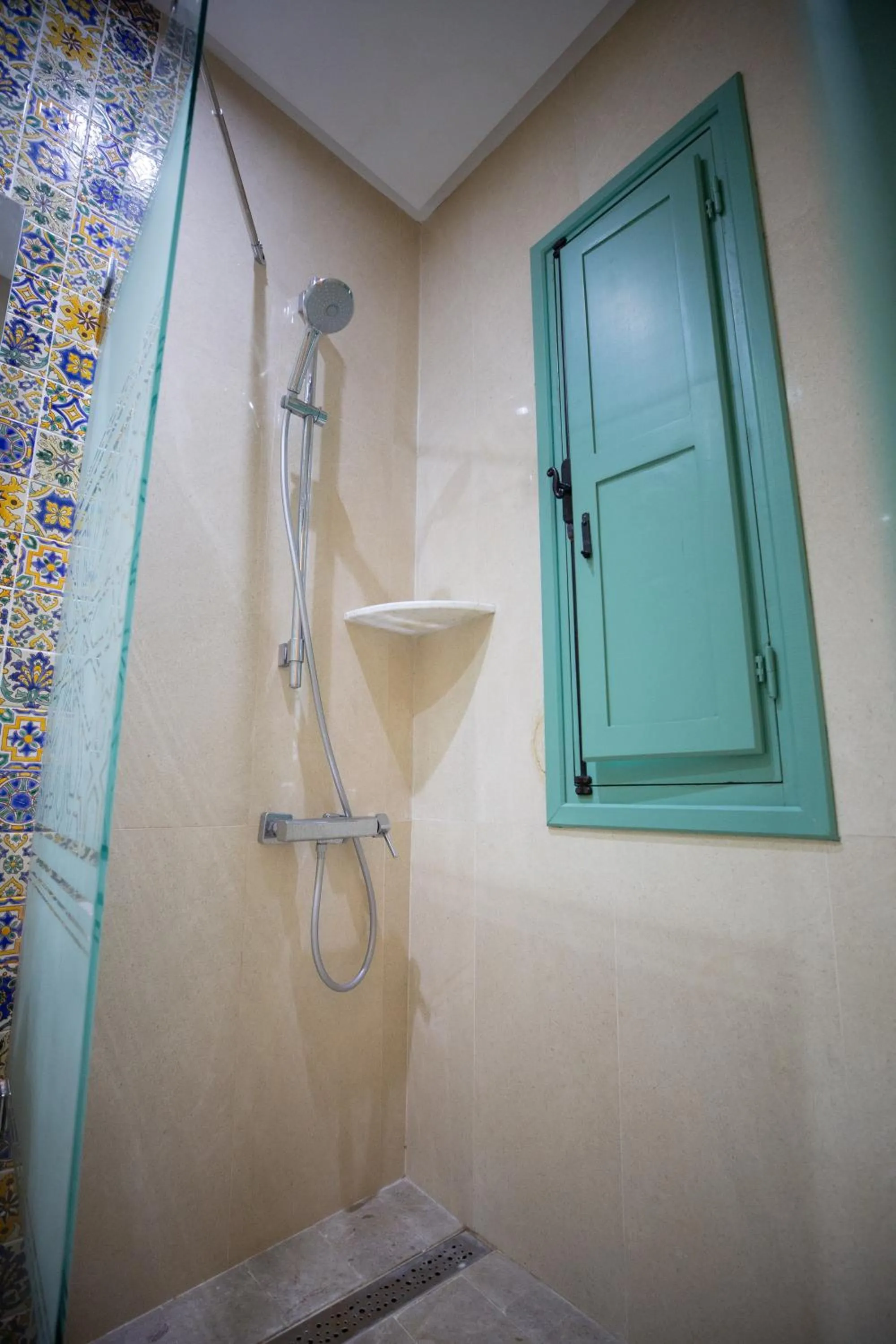 Bathroom in Dar Hammamet Guest House & Hammam