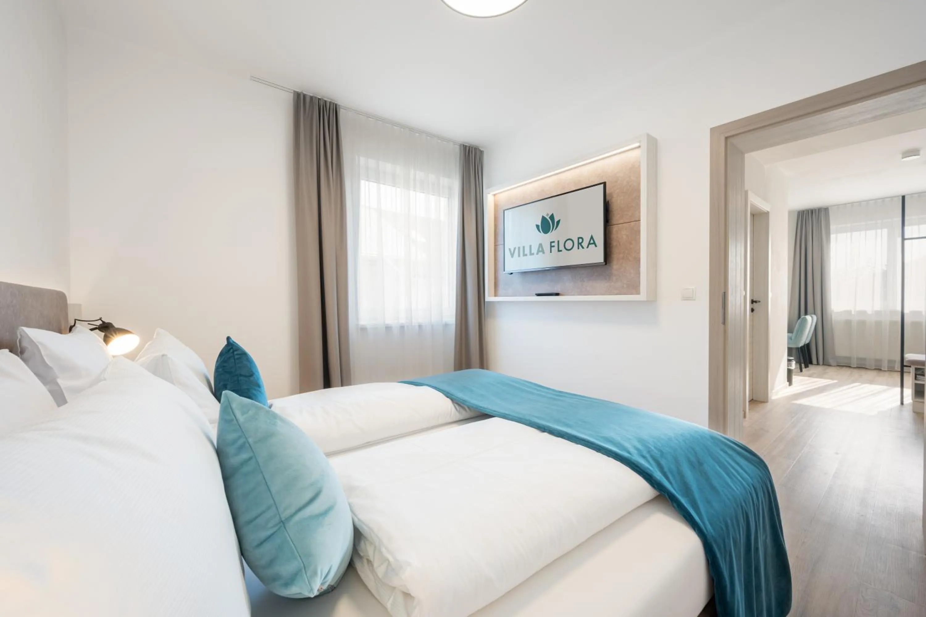 Bedroom, Bed in Hotel Villa Flora