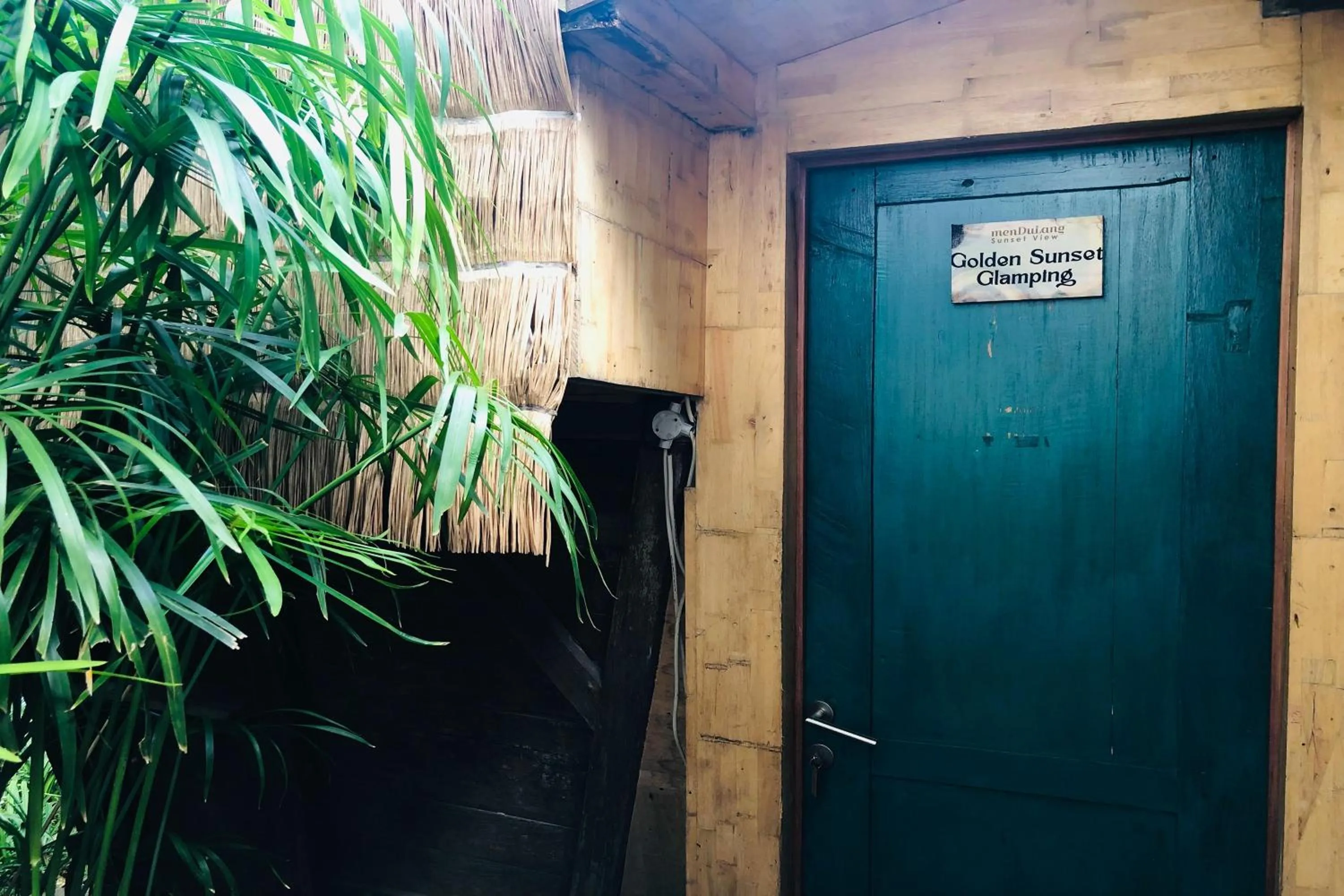 Property building in Mendulang by Belza