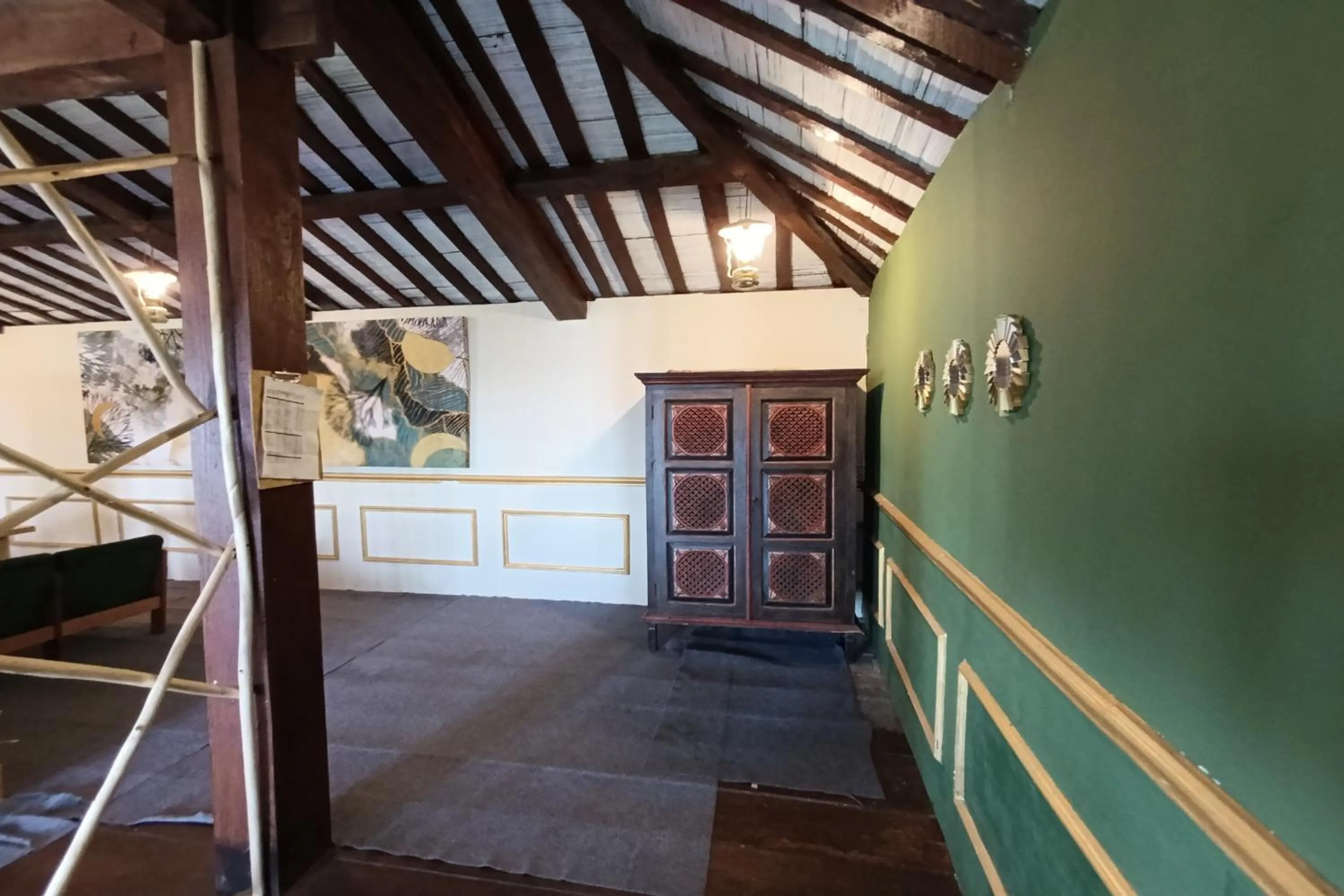 Bedroom in Mendulang by Belza