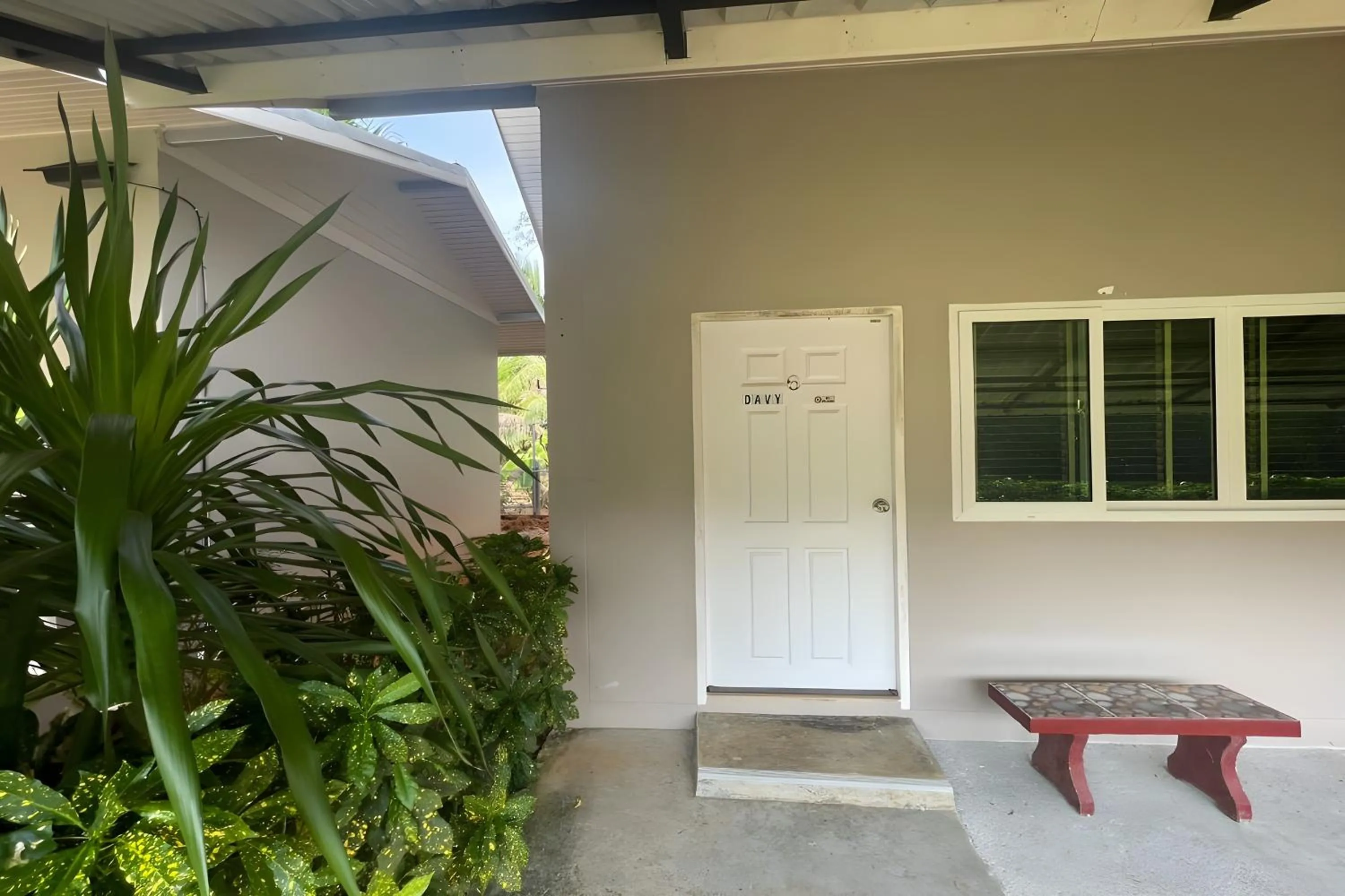 Garden view in Davy Cottage Phuket