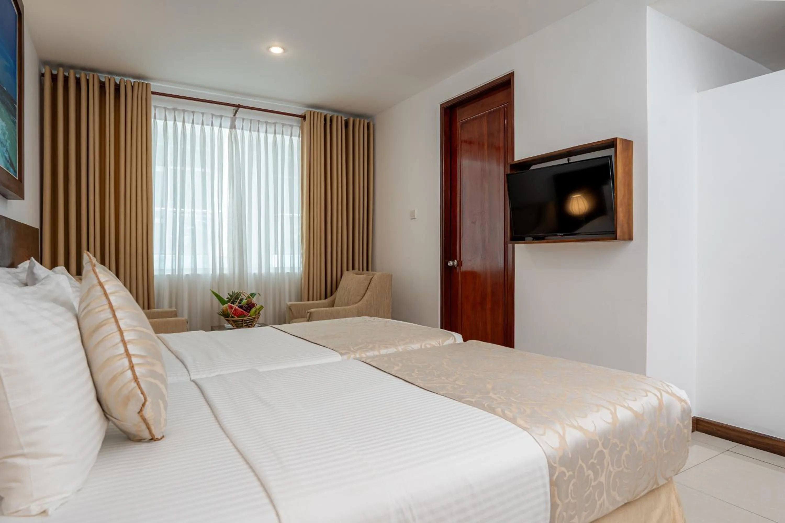 Bed in Mirage Colombo