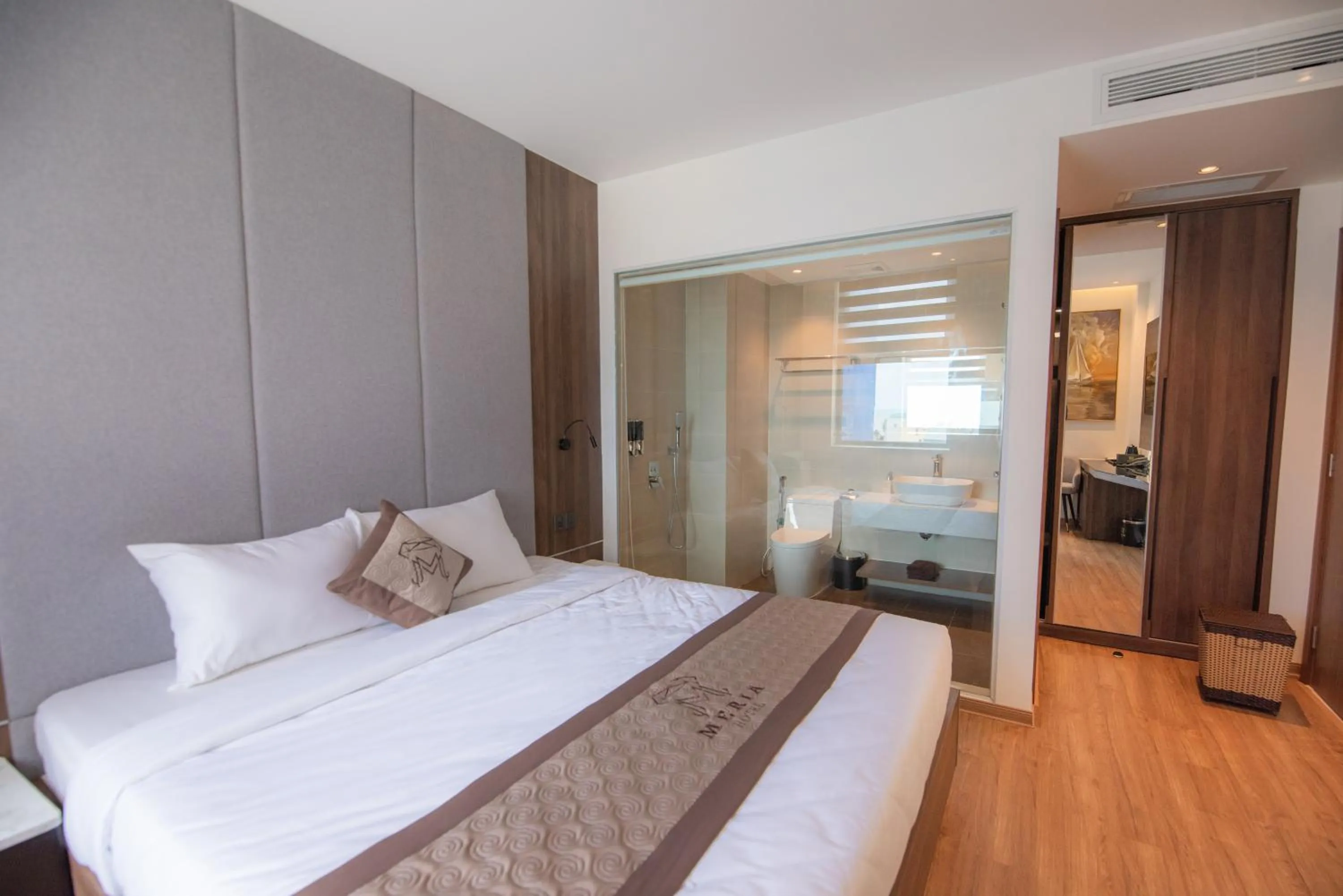 Photo of the whole room, Bed in MERIA Hotel Quy Nhơn