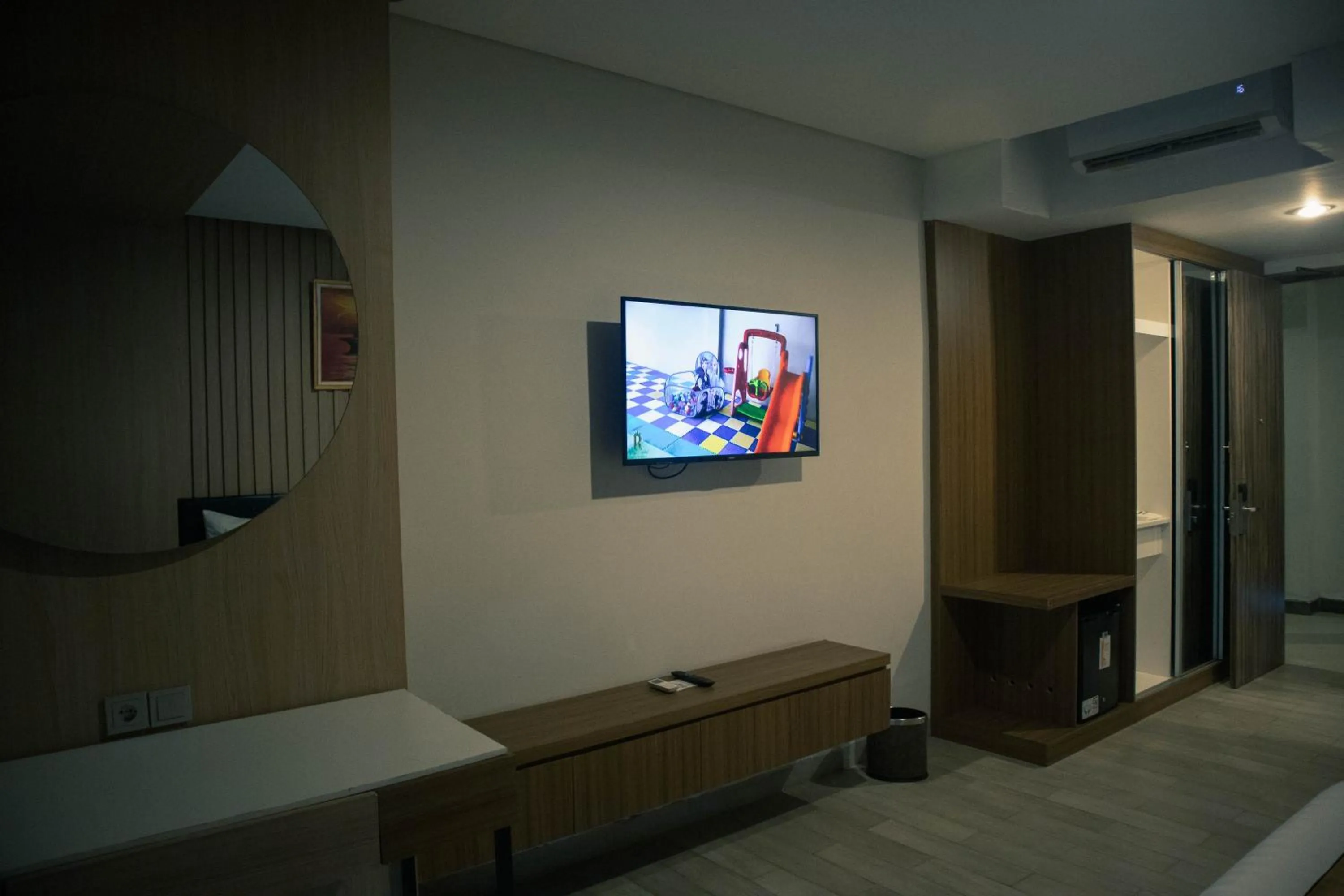 Bed in Raja Hotel Kuta Mandalika Resort & Convention