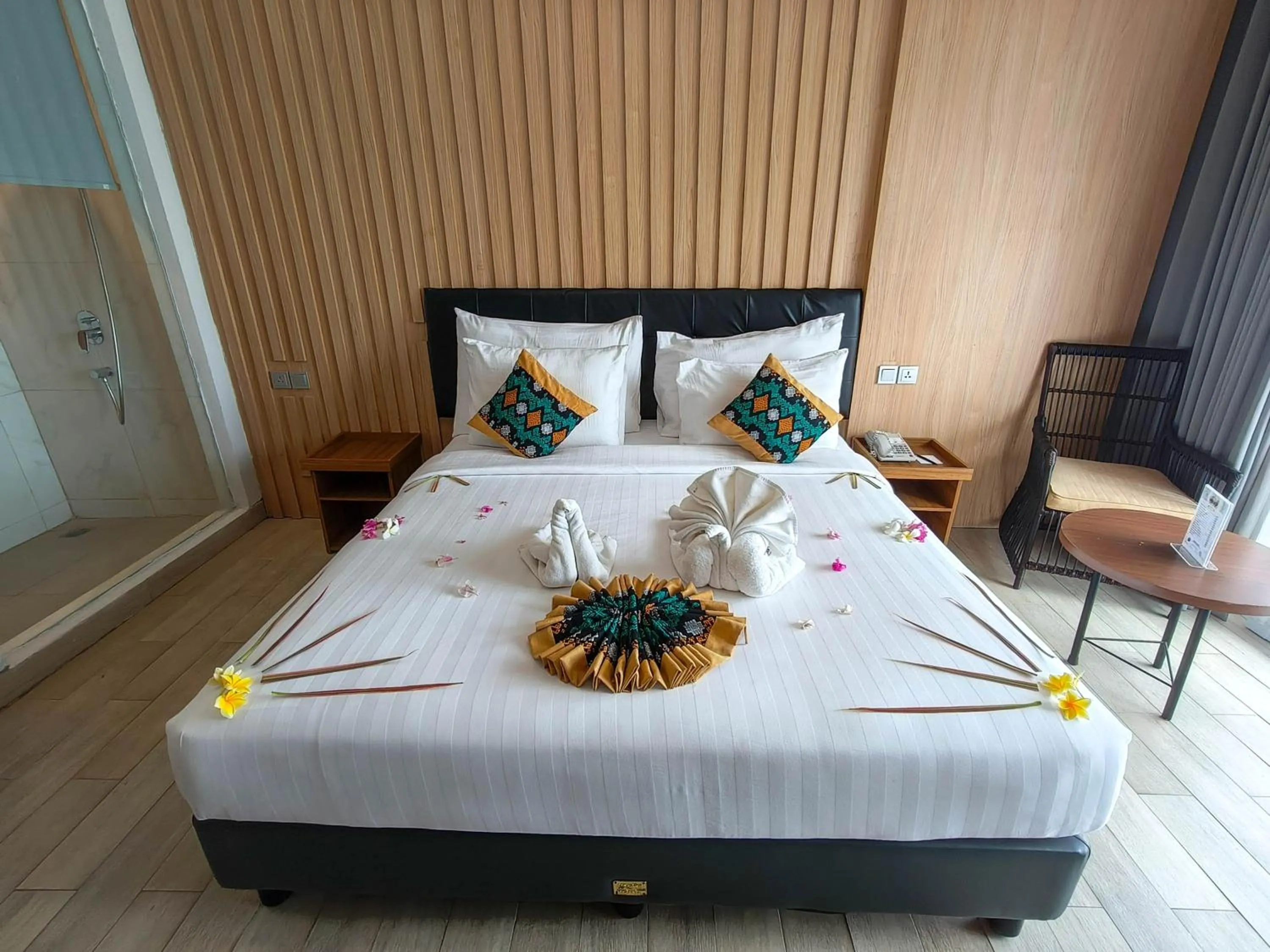 Bed in Raja Hotel Kuta Mandalika Resort & Convention