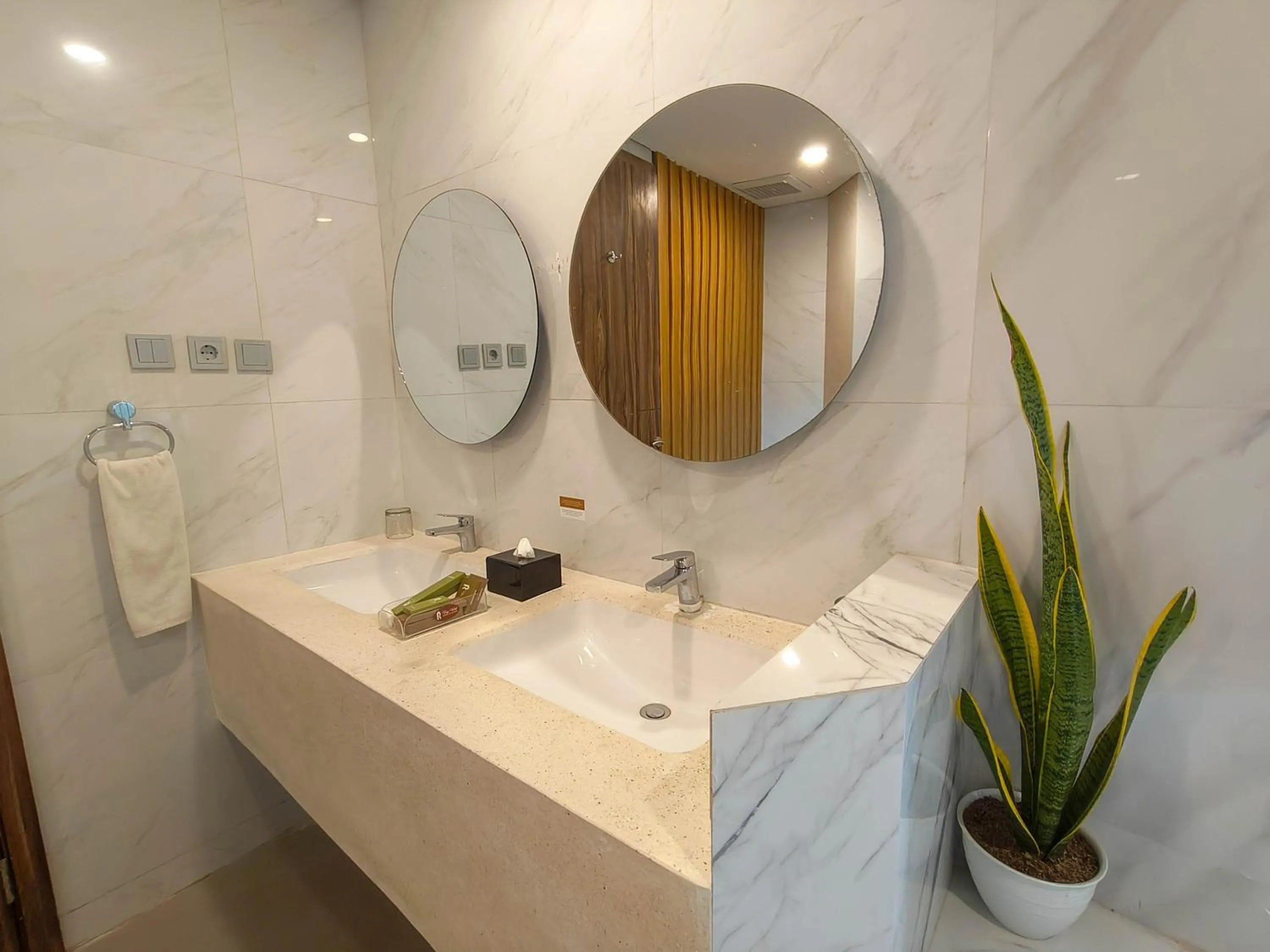 Raja Hotel Kuta Mandalika Resort & Convention