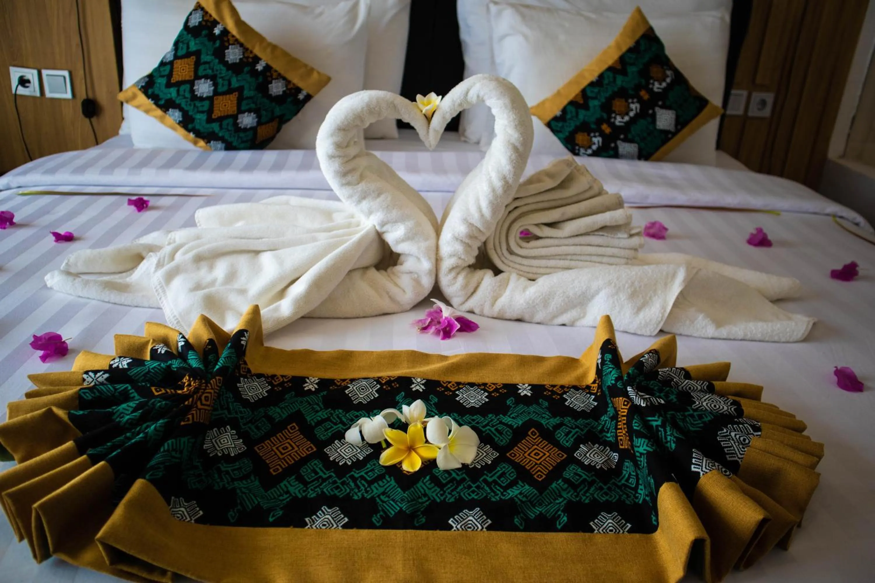 Bed in Raja Hotel Kuta Mandalika Resort & Convention