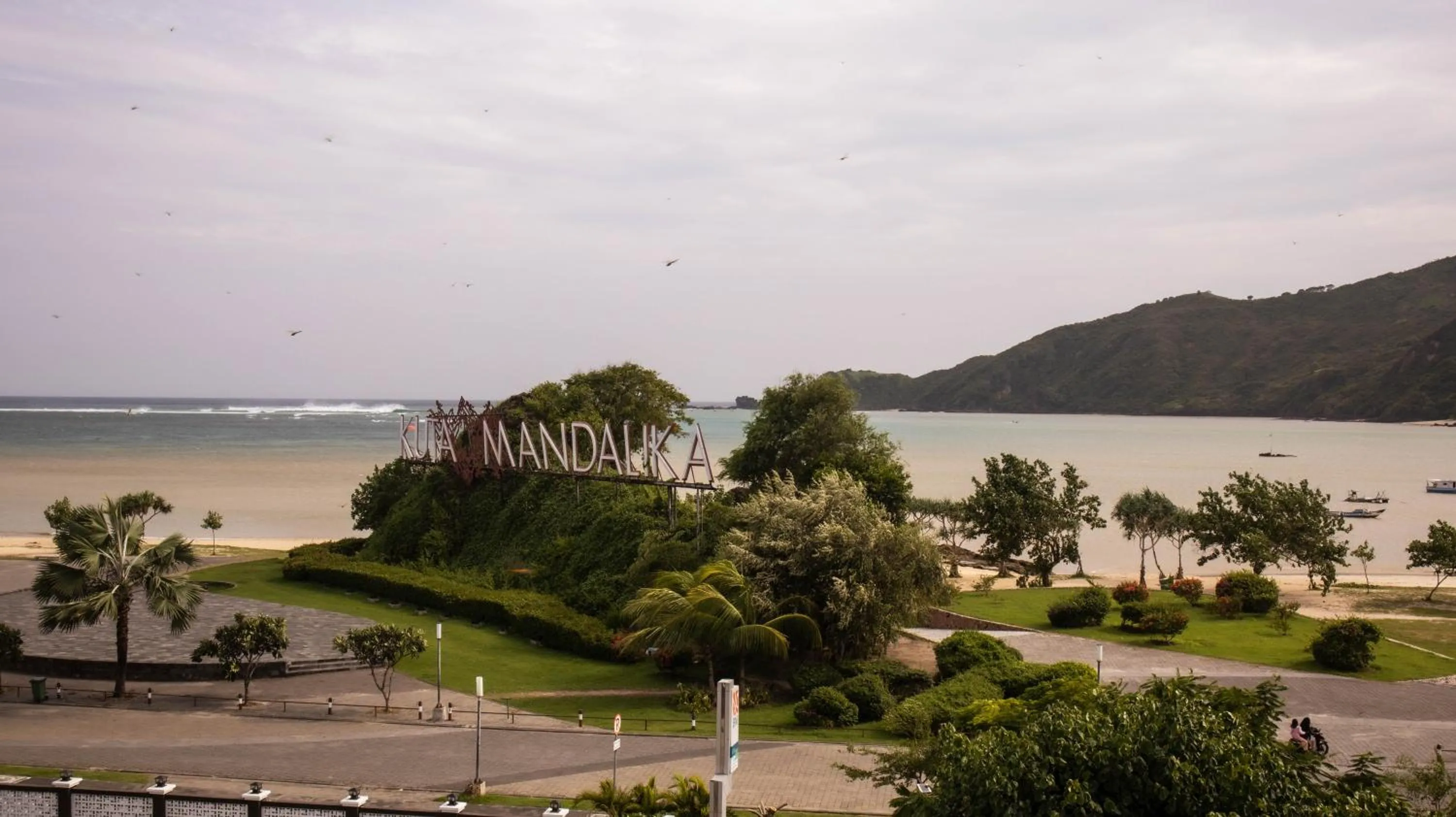 Raja Hotel Kuta Mandalika Resort & Convention