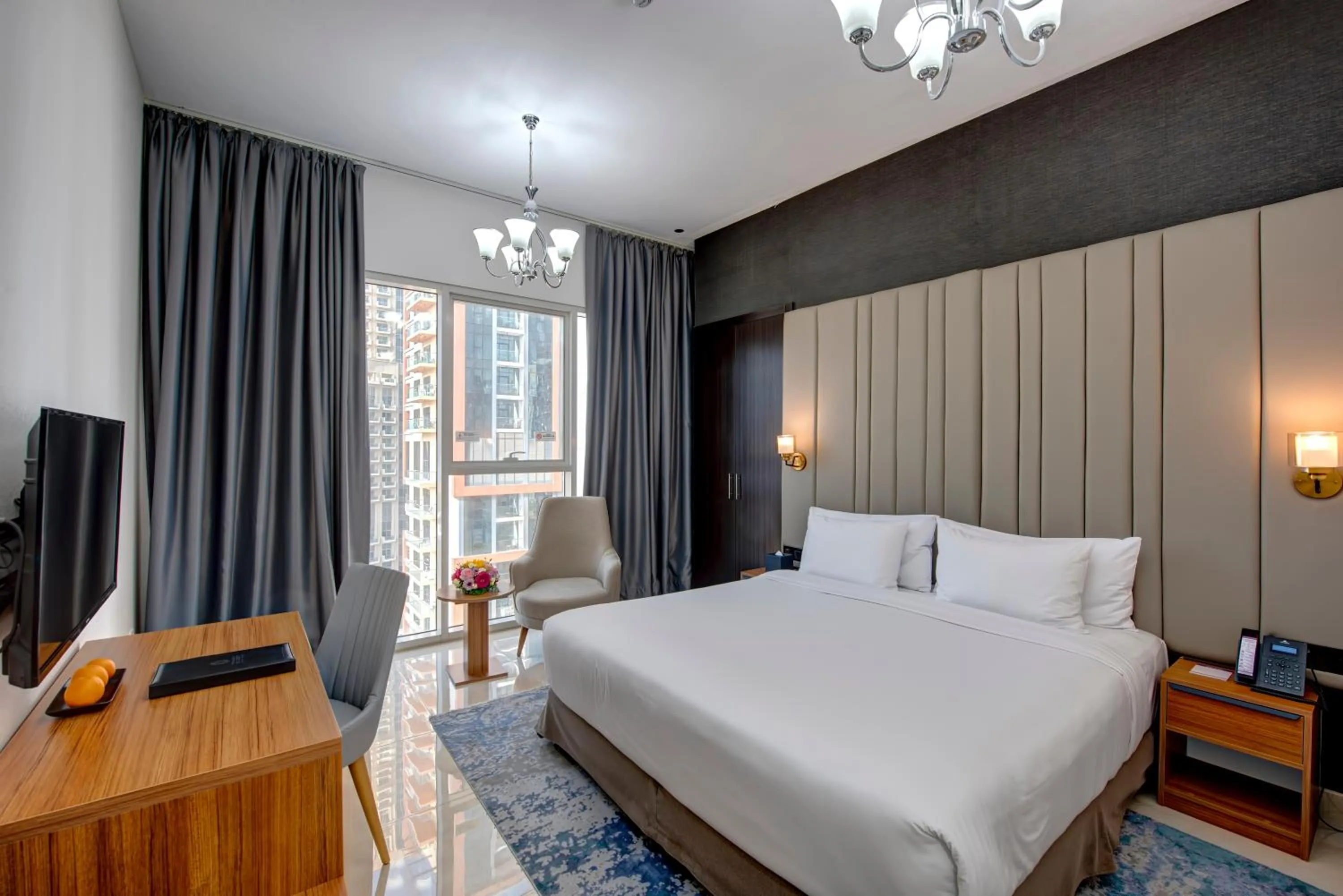 Bed in Royal Regency Suites Marina