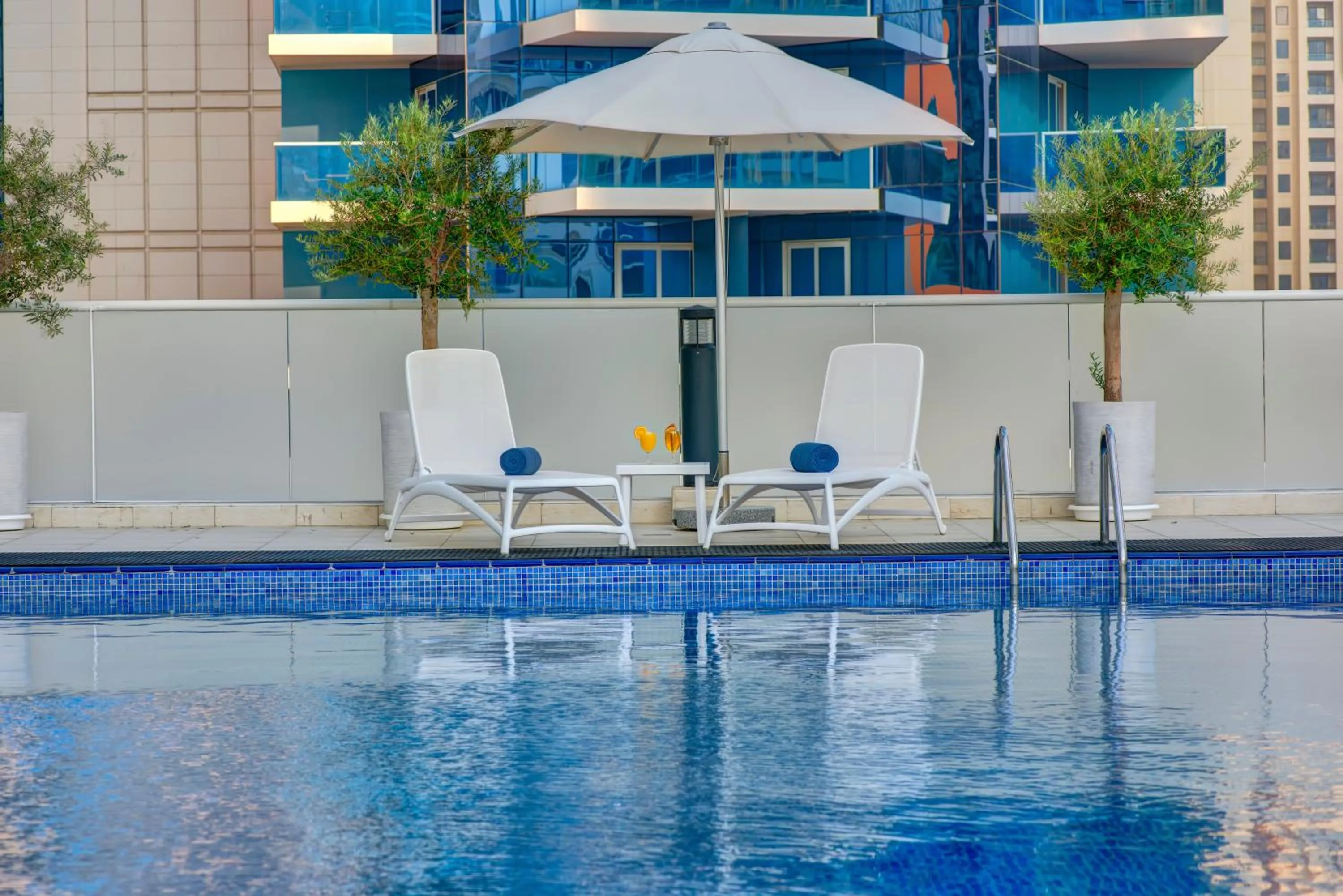Swimming pool in Royal Regency Suites Marina