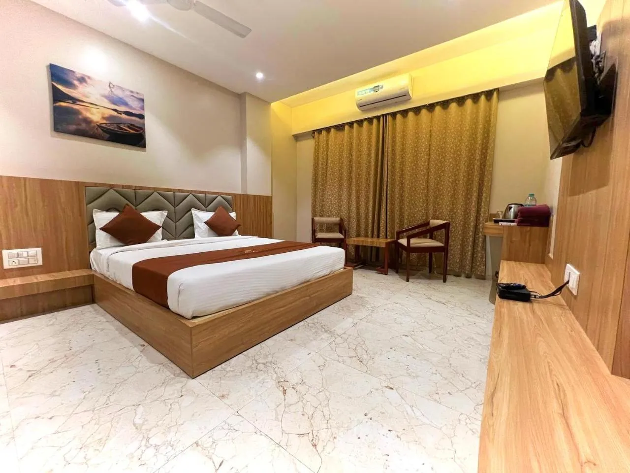 View (from property/room), Bed in Hotel 9 Coin