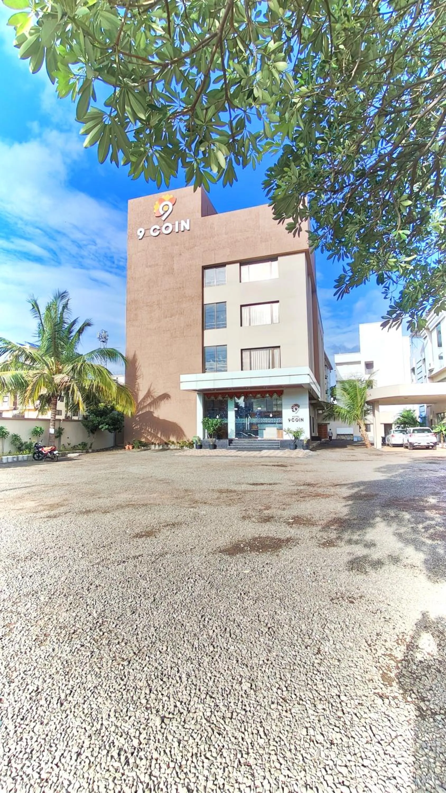 Property building in Hotel 9 Coin