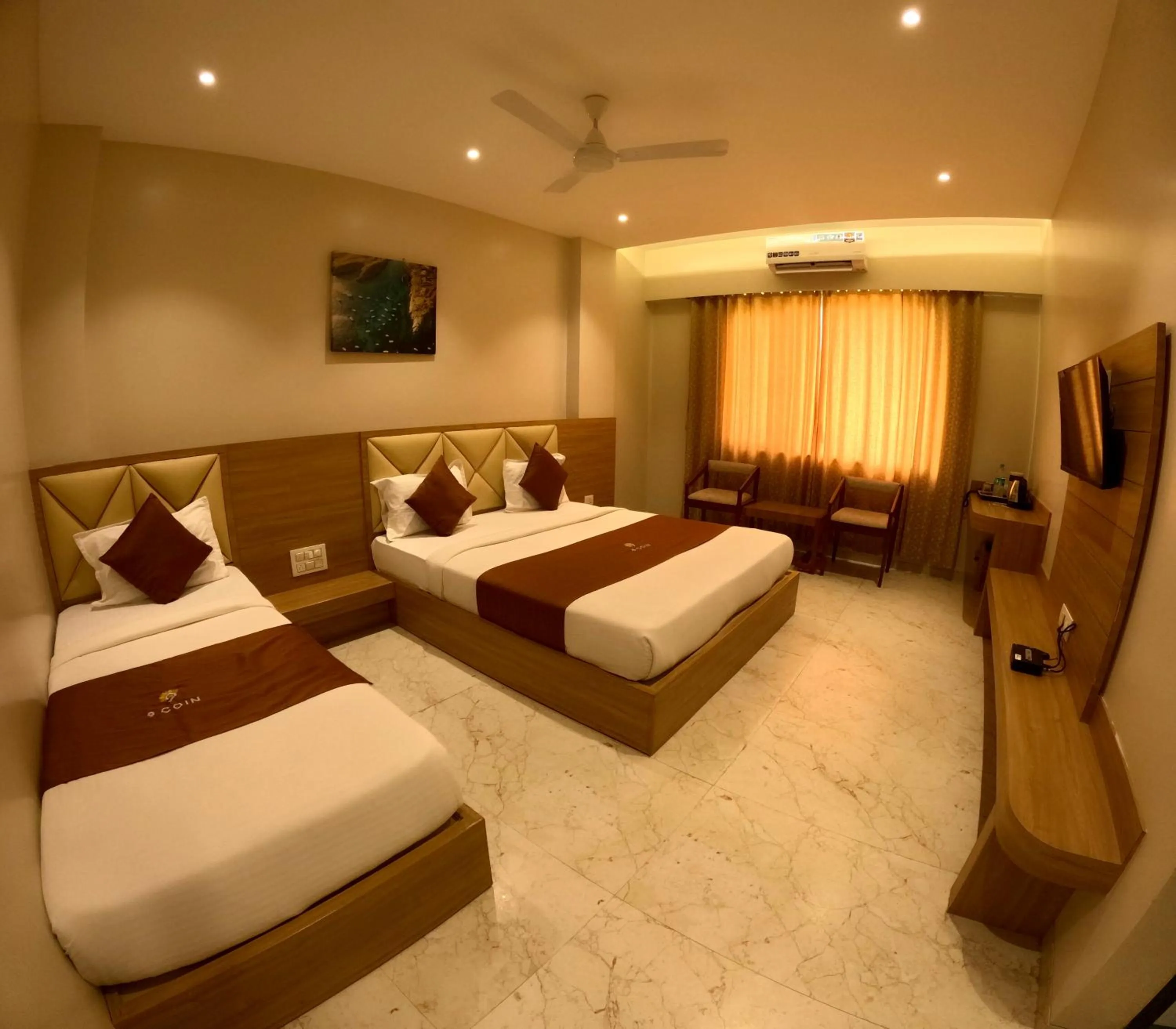 View (from property/room), Bed in Hotel 9 Coin