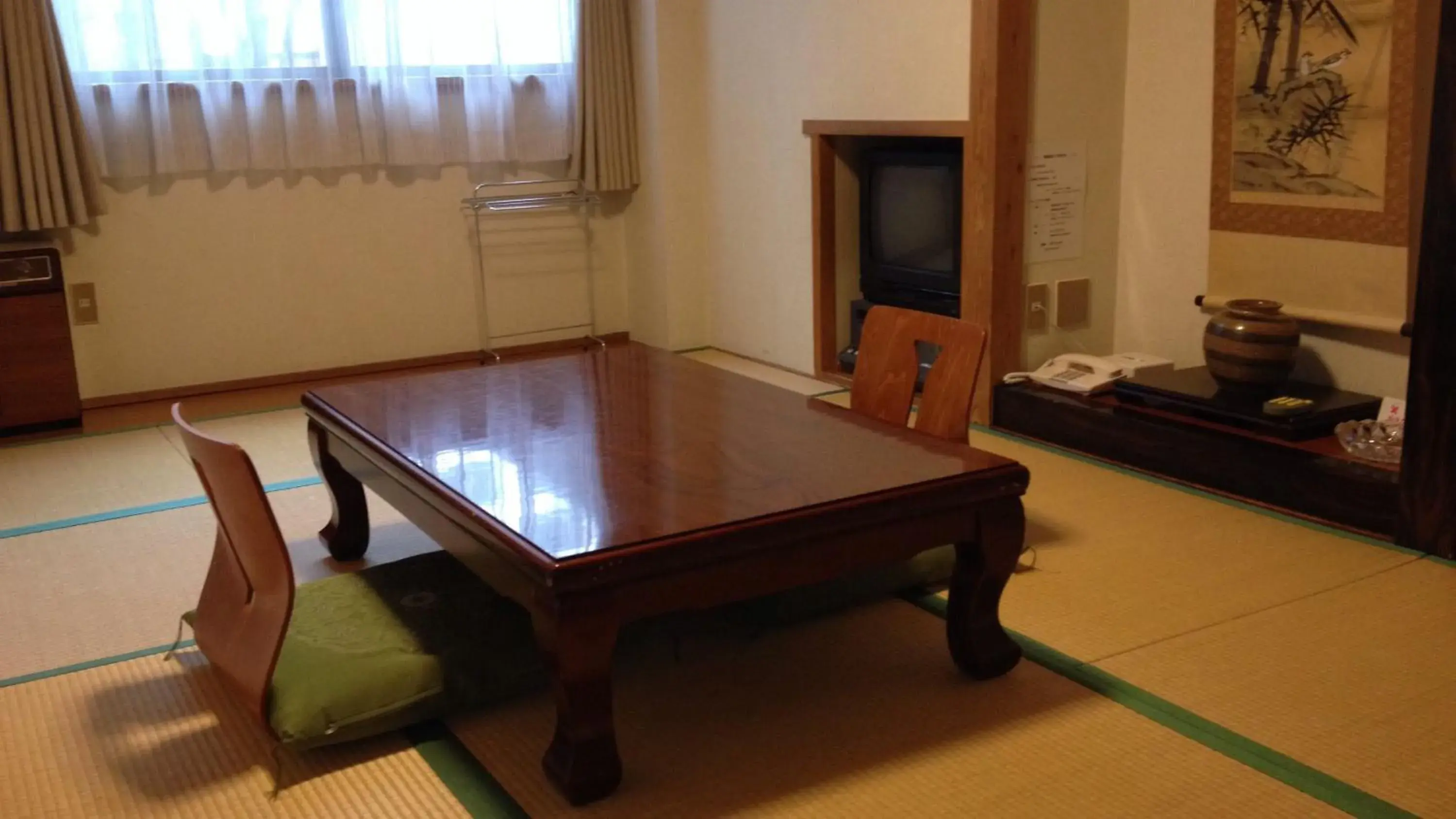 Japanese-Style Room with Shared Bathroom in Naeba Musashi Japanese-Style Room with Shared Bathroom in Naeba Musashi