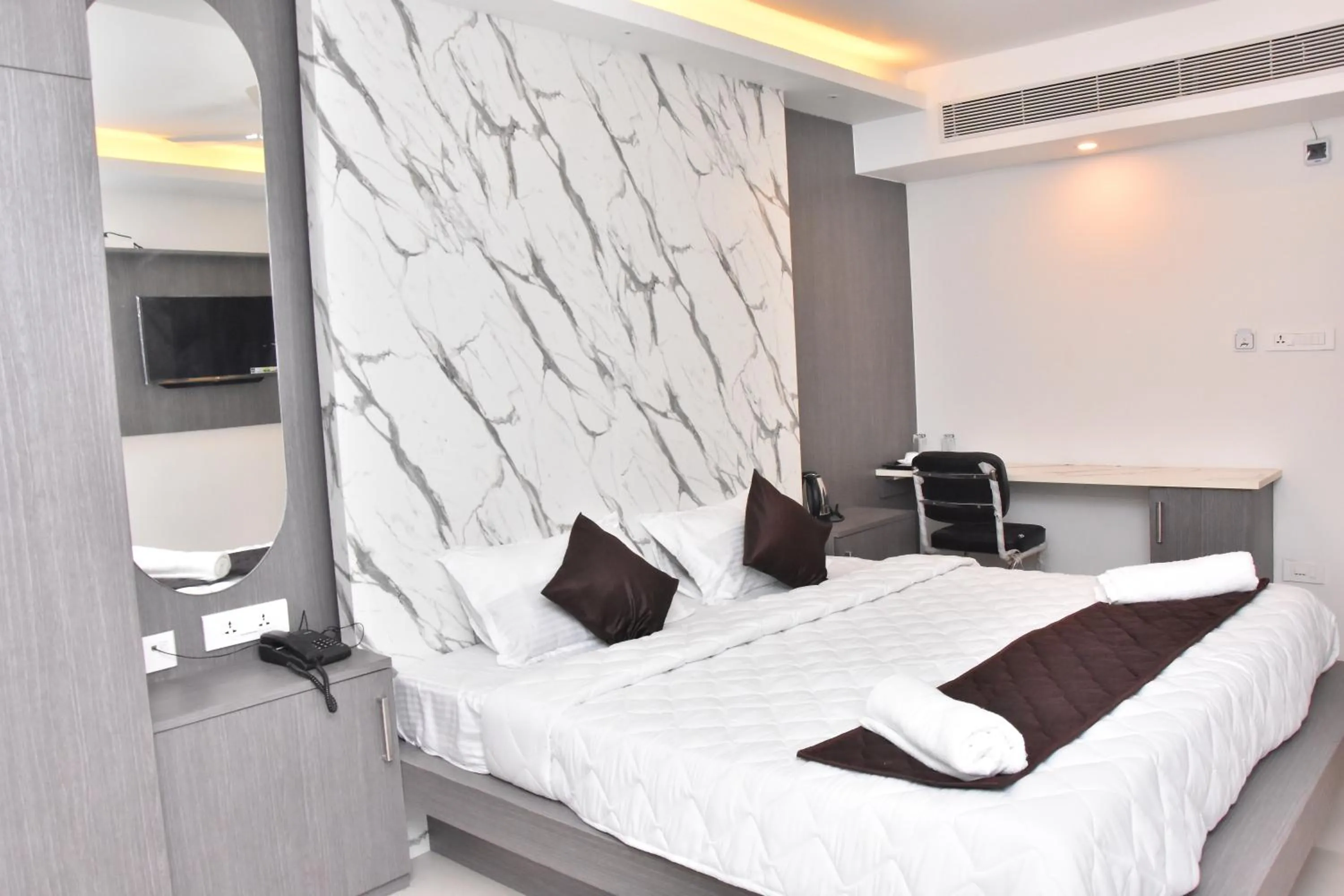 Bed in Sanns Tropicana