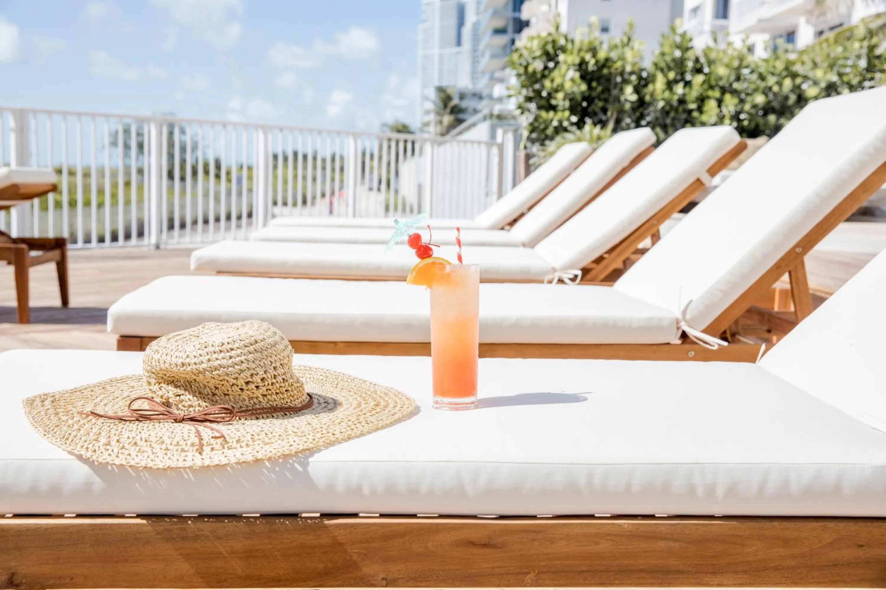 Balcony/Terrace in The Savoy Hotel & Beach Club